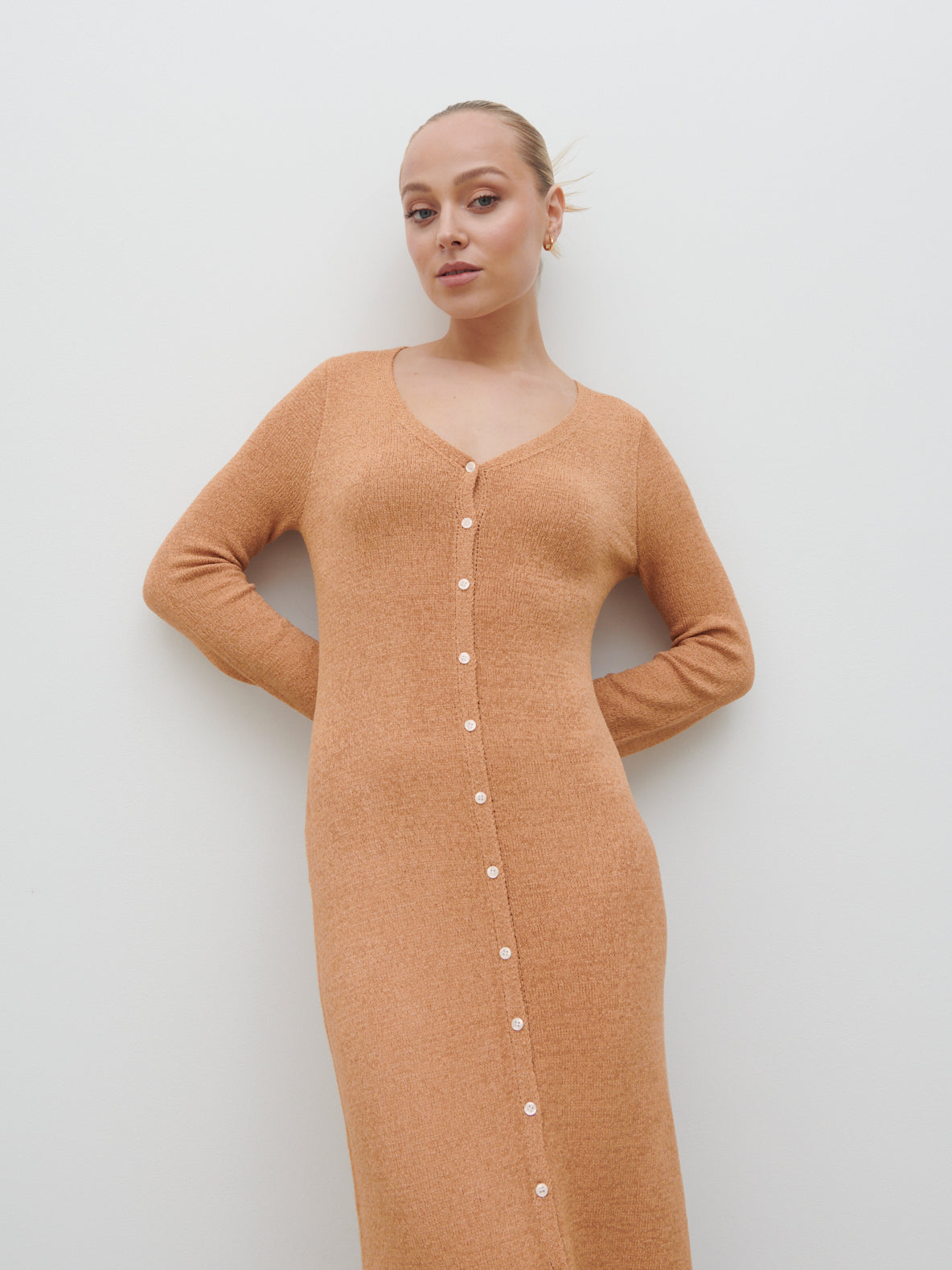 Hazel Knit Maxi Dress - Tan Blush