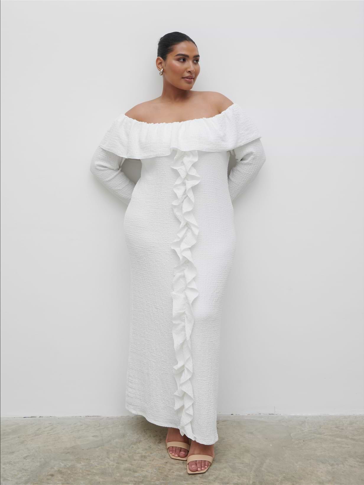 Hope Bardot Ruffle Jersey Maxi Dress Curve - Cream