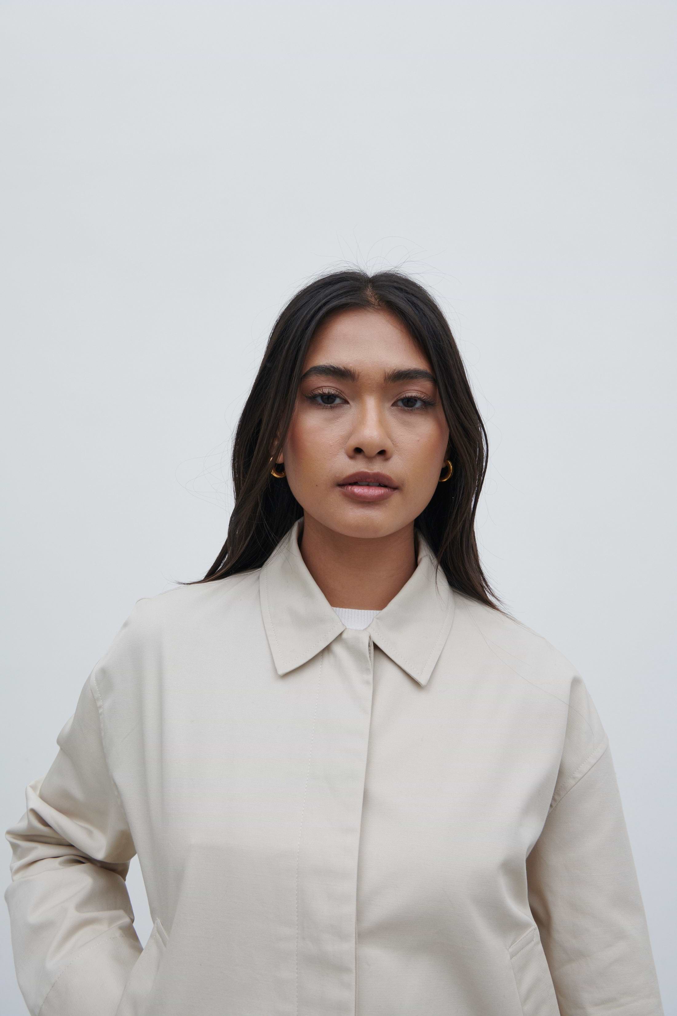 Isla Cropped Trench Coat - Stone