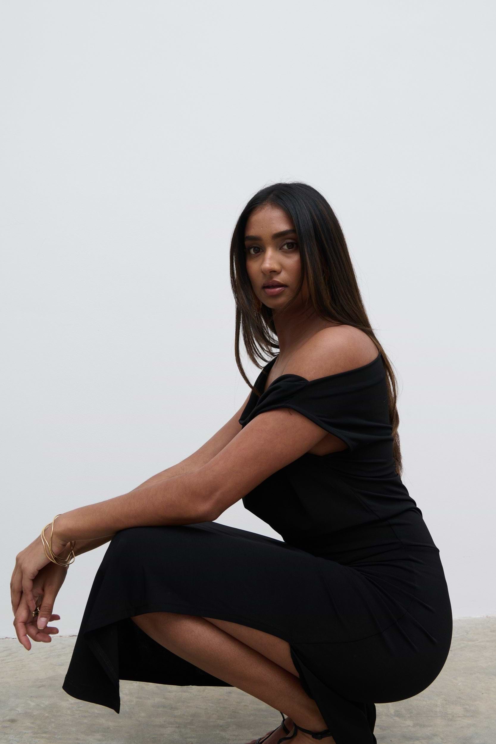 Janece Asymmetric Jersey Dress - Black
