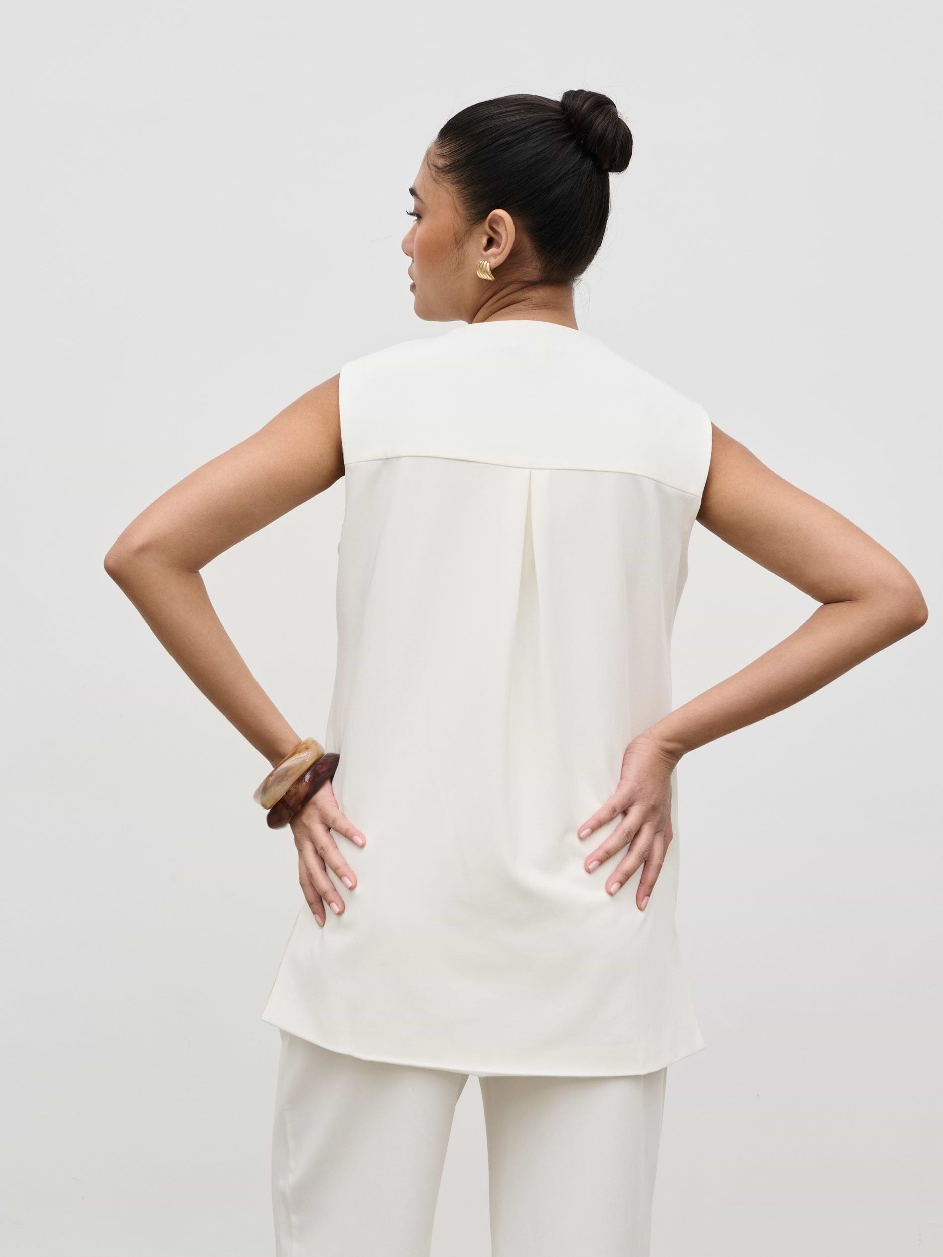 Harlee Sleeveless Waistcoat - Cream