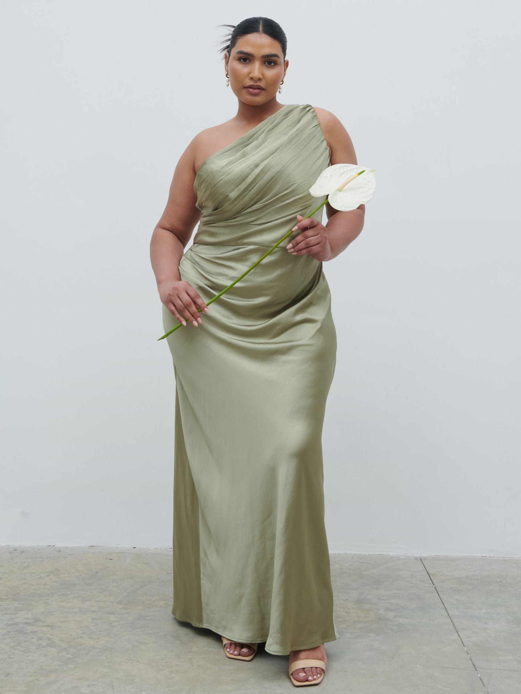 Juliet Ruched Maxi Bridesmaid Dress Curve - Matte Olive