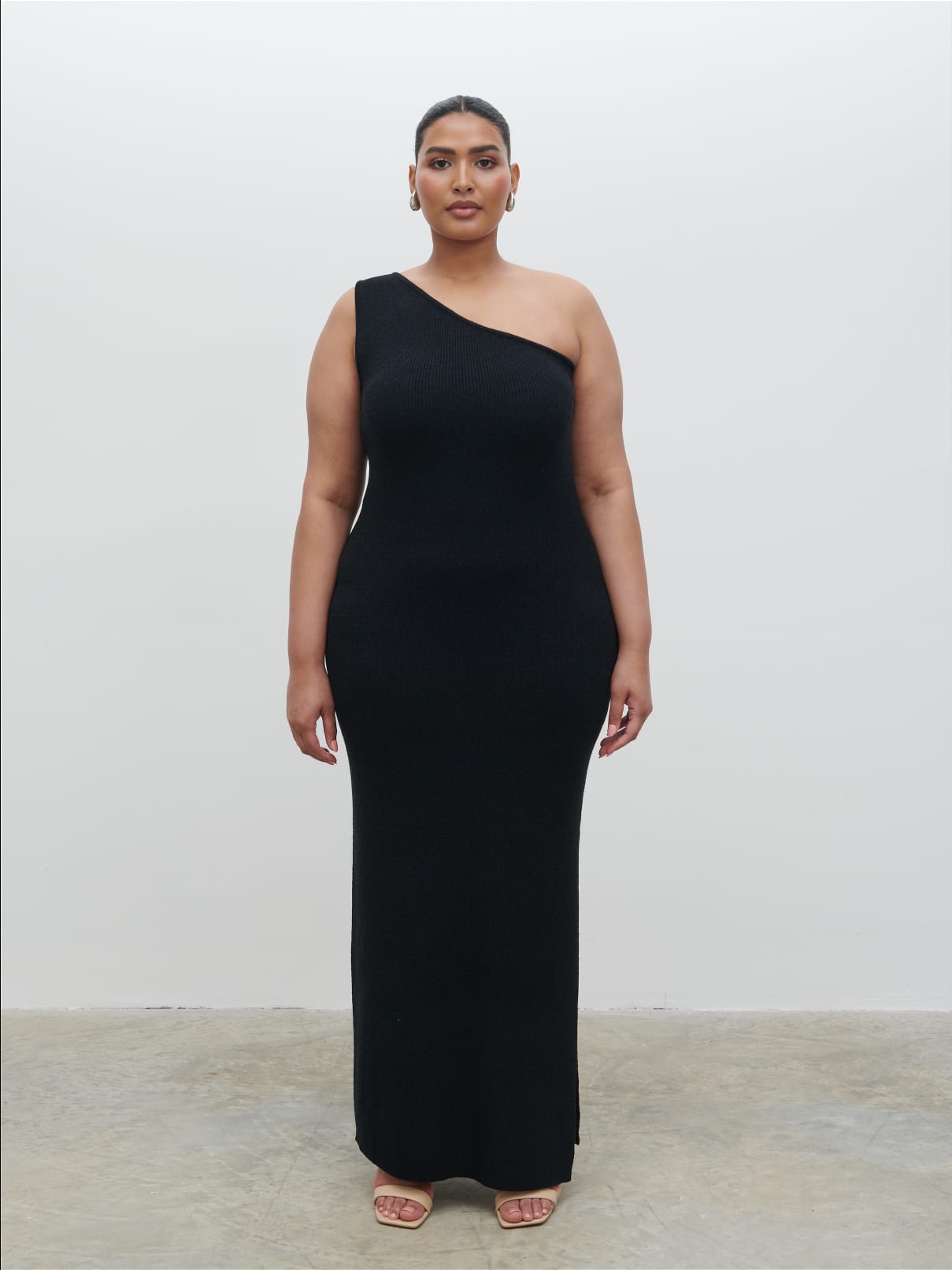 Juno One Shoulder Knit Maxi Dress Curve - Black