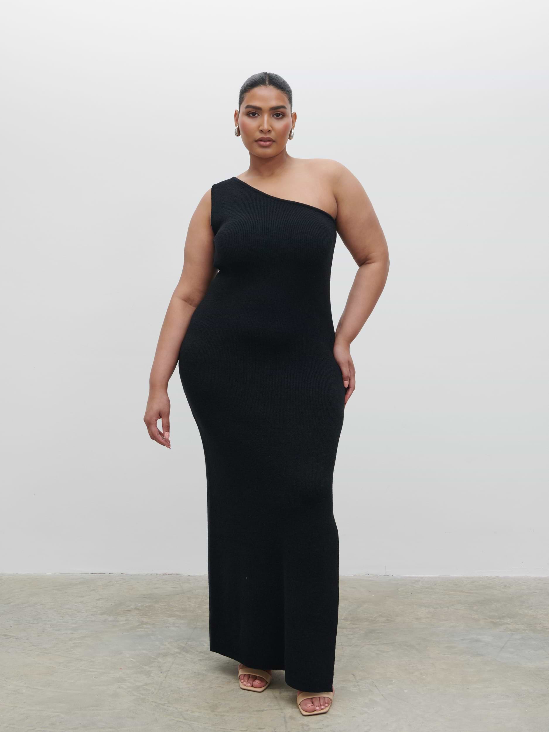 Juno One Shoulder Knit Maxi Dress Curve - Black