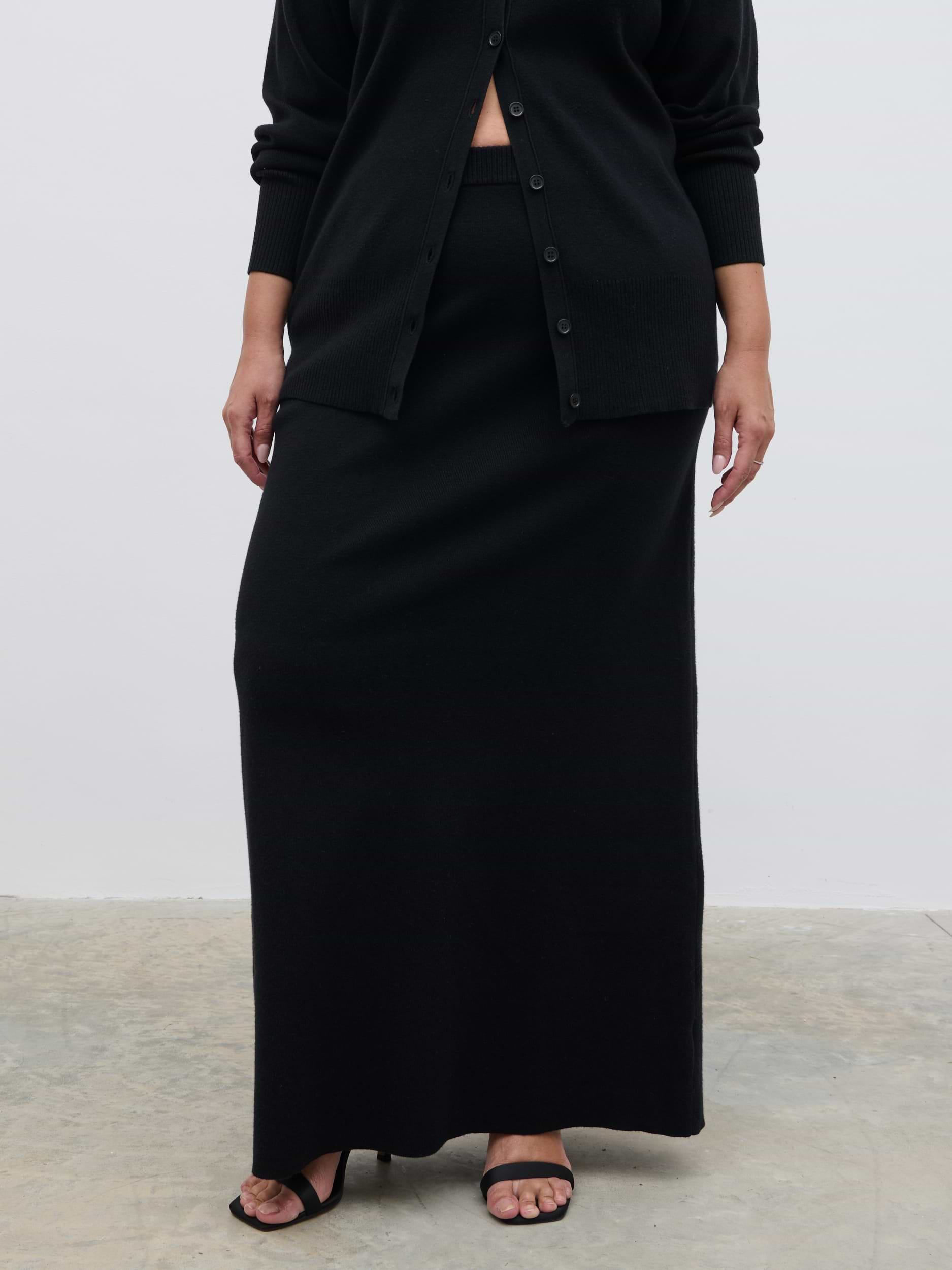 Justine Rib Knit Maxi Skirt Curve - Black