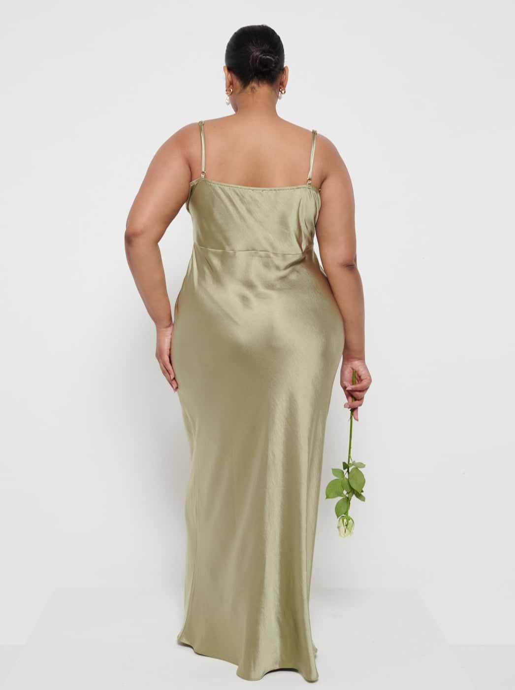 Keisha Maxi Bridesmaid Dress Curve - Matte Olive