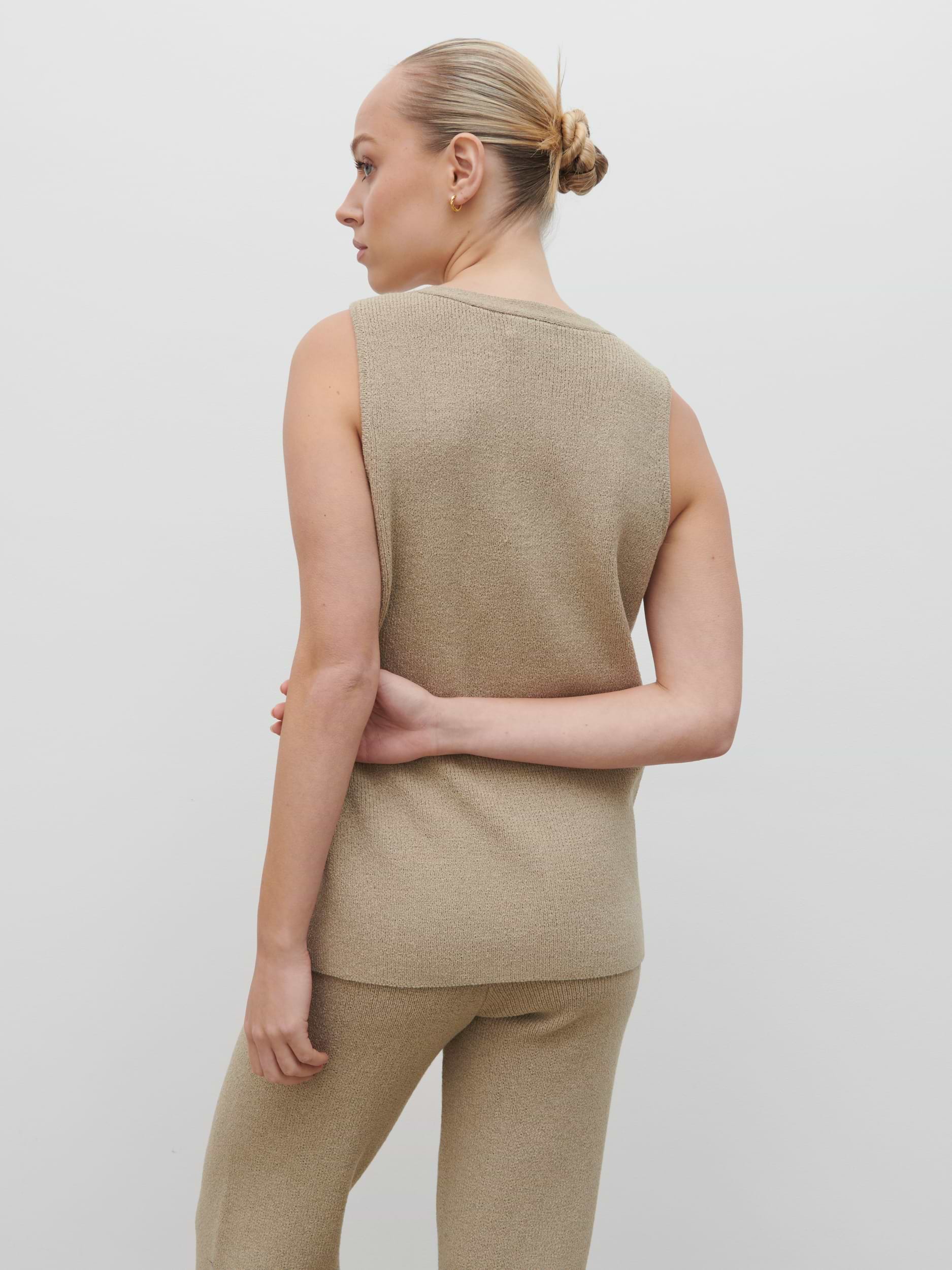Kourtney Knit Waistcoat - Taupe