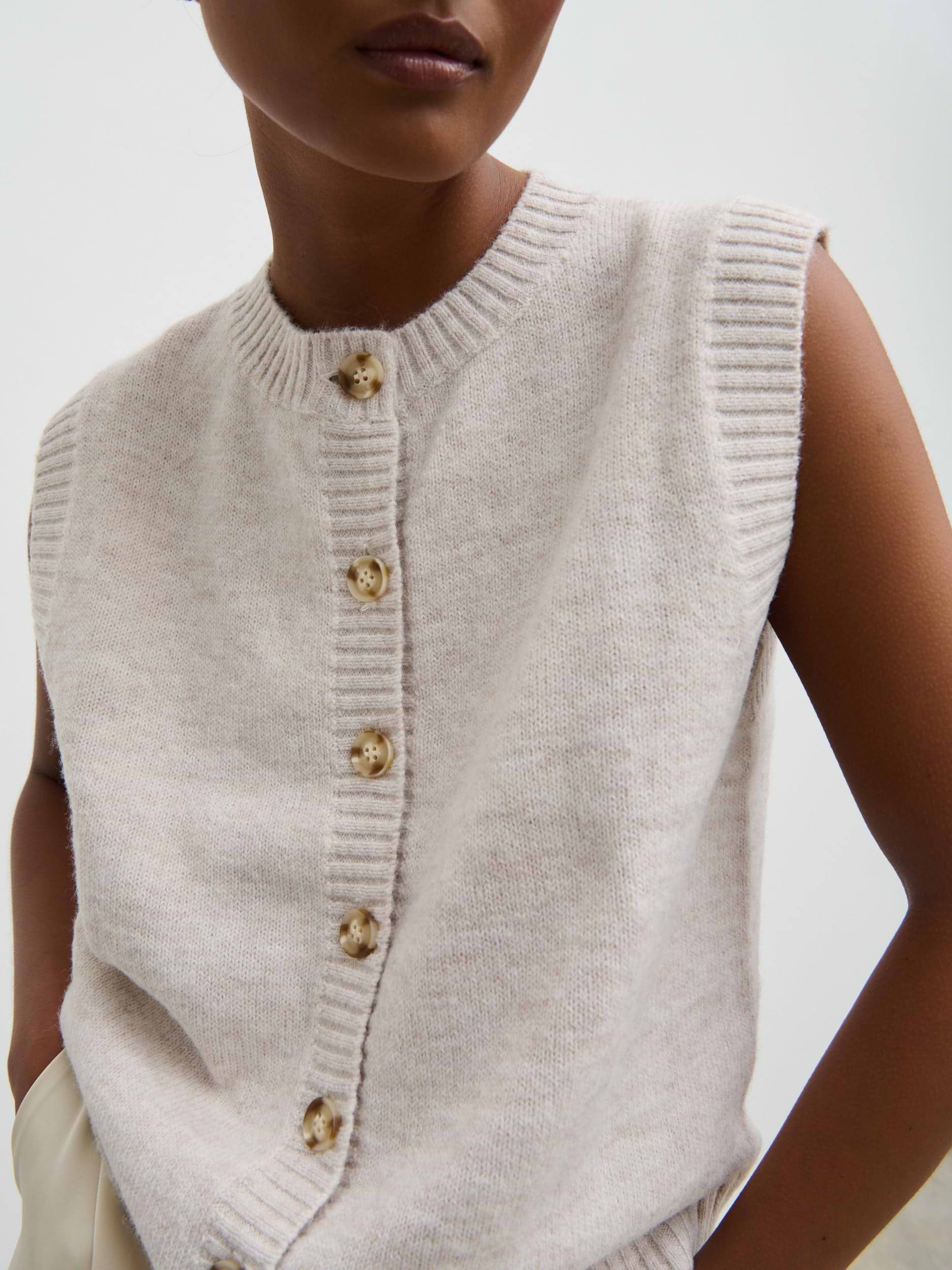 Leonora Fluffy Knit Waistcoat - Chalk