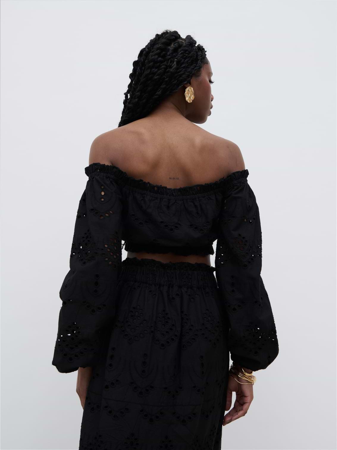 Lilla Broderie Cropped Top - Black