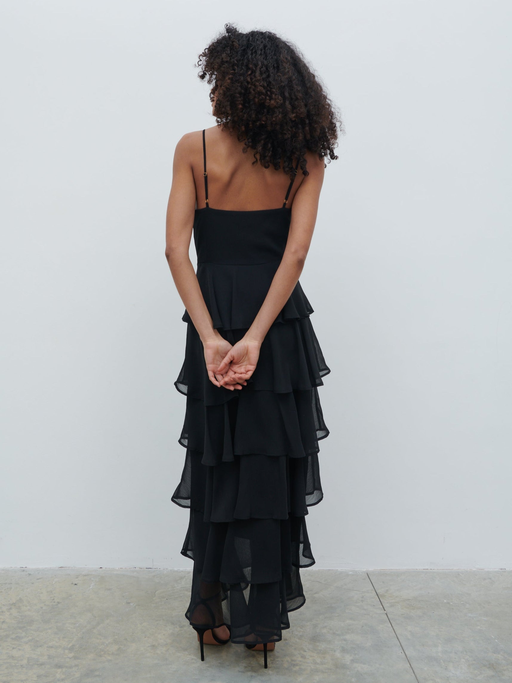 Graziela Is 5'9.5" & Wears Size UK 8