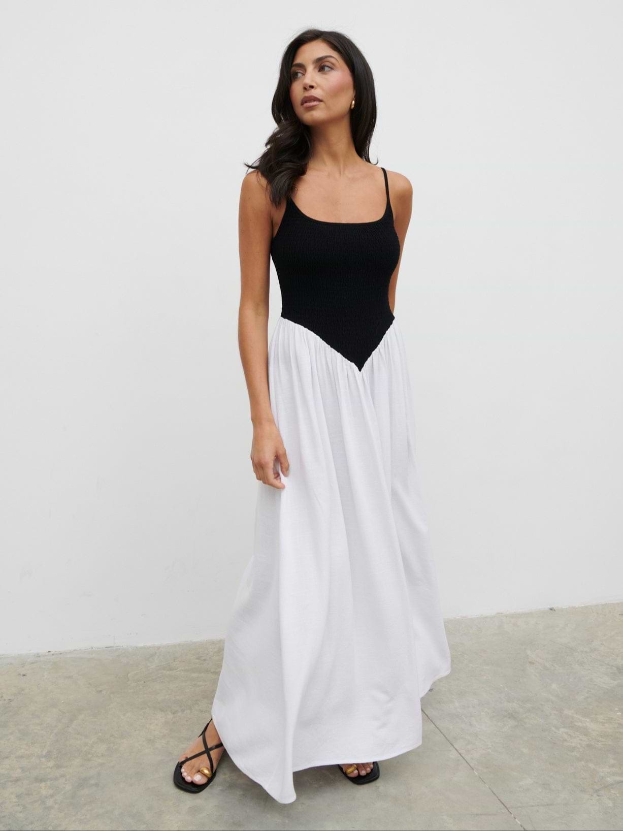 Lygia Is 5'9" & Wears Size UK 8