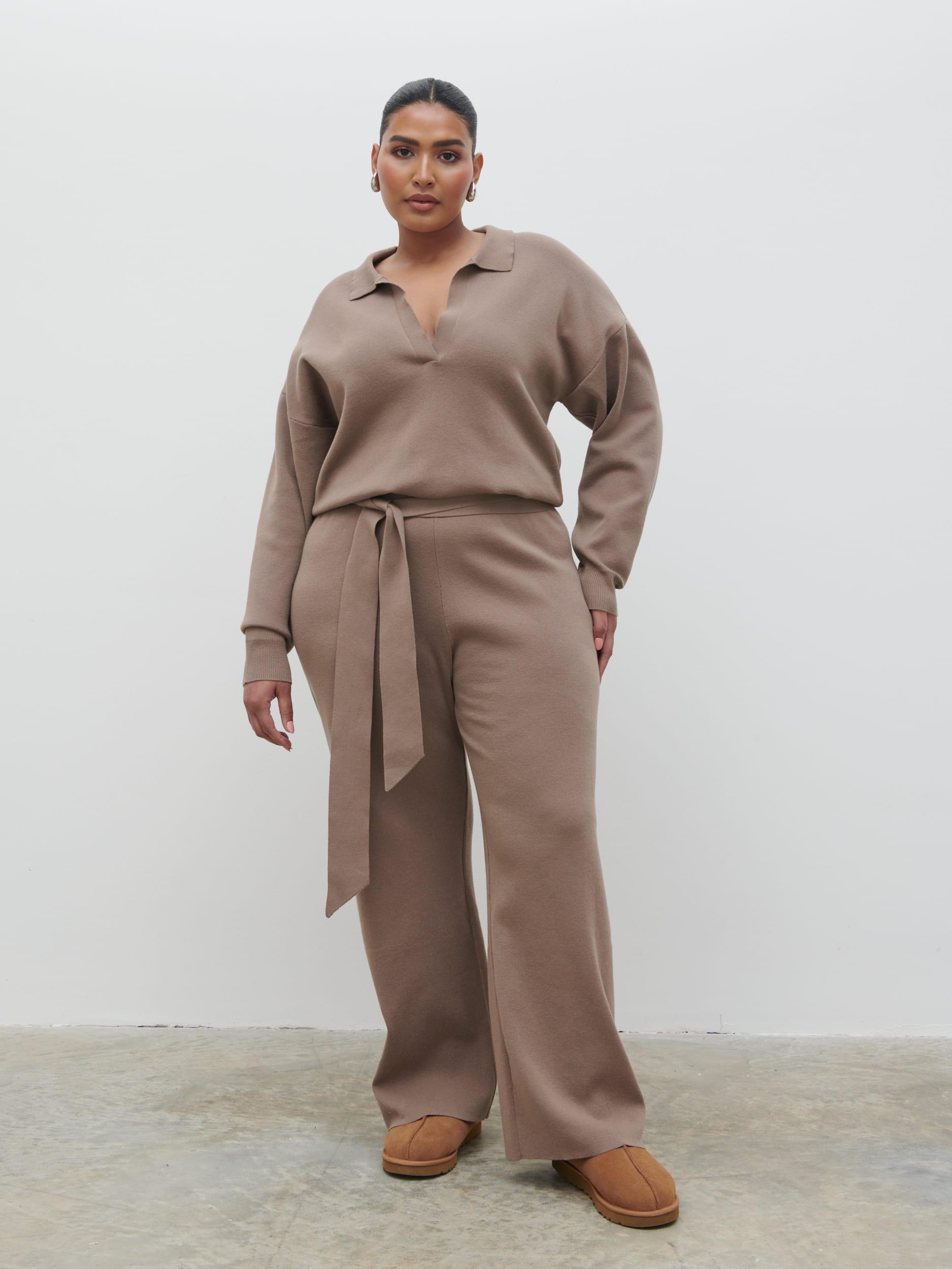 Meg Belted Knit Jumpsuit Curve - Taupe
