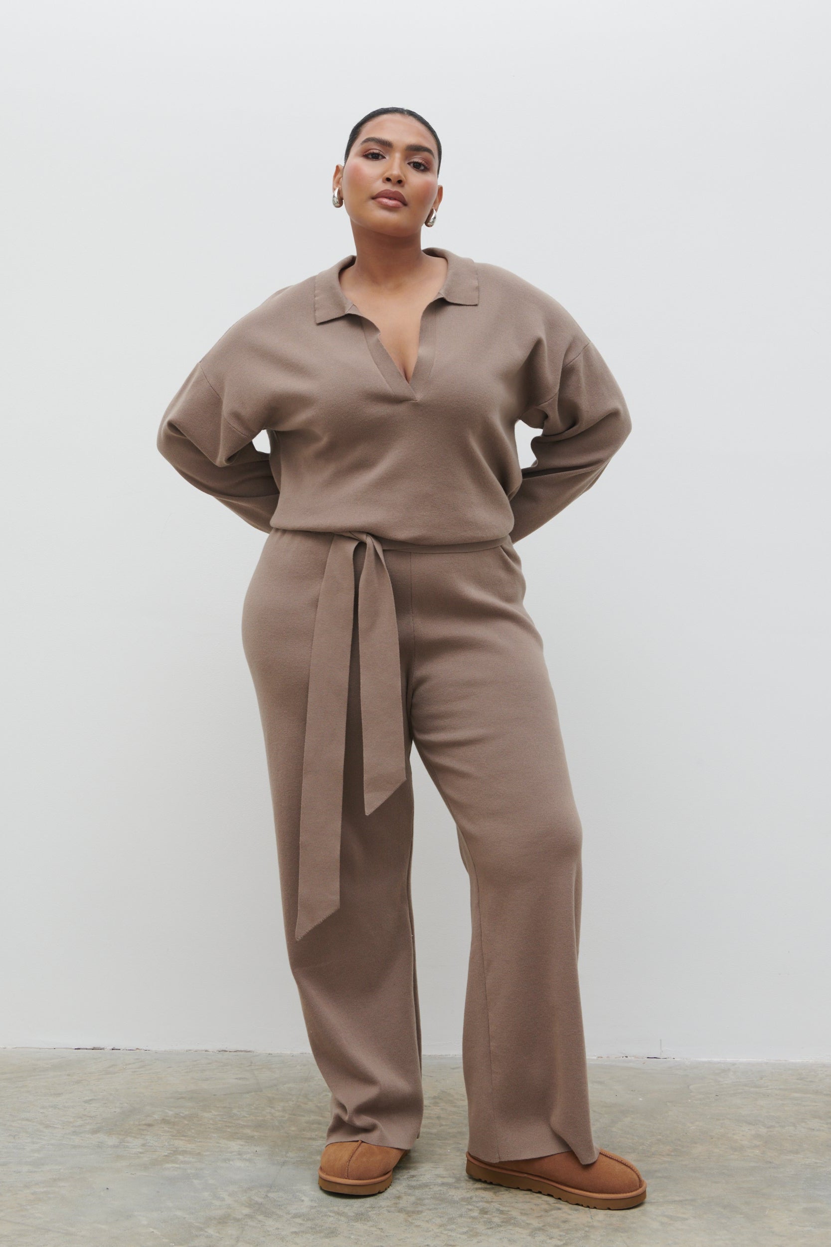Meg Belted Knit Jumpsuit Curve - Taupe