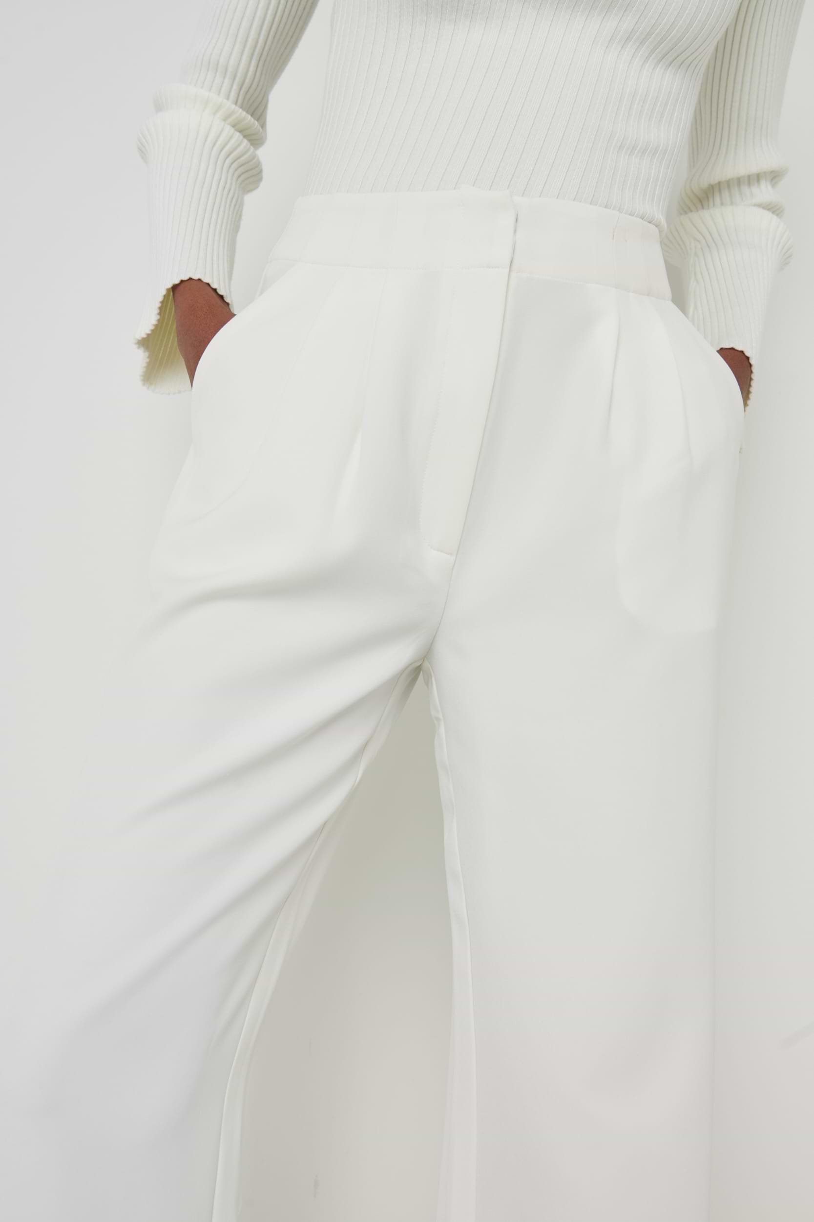 Parker High Waisted Box Pleat Trouser - Cream
