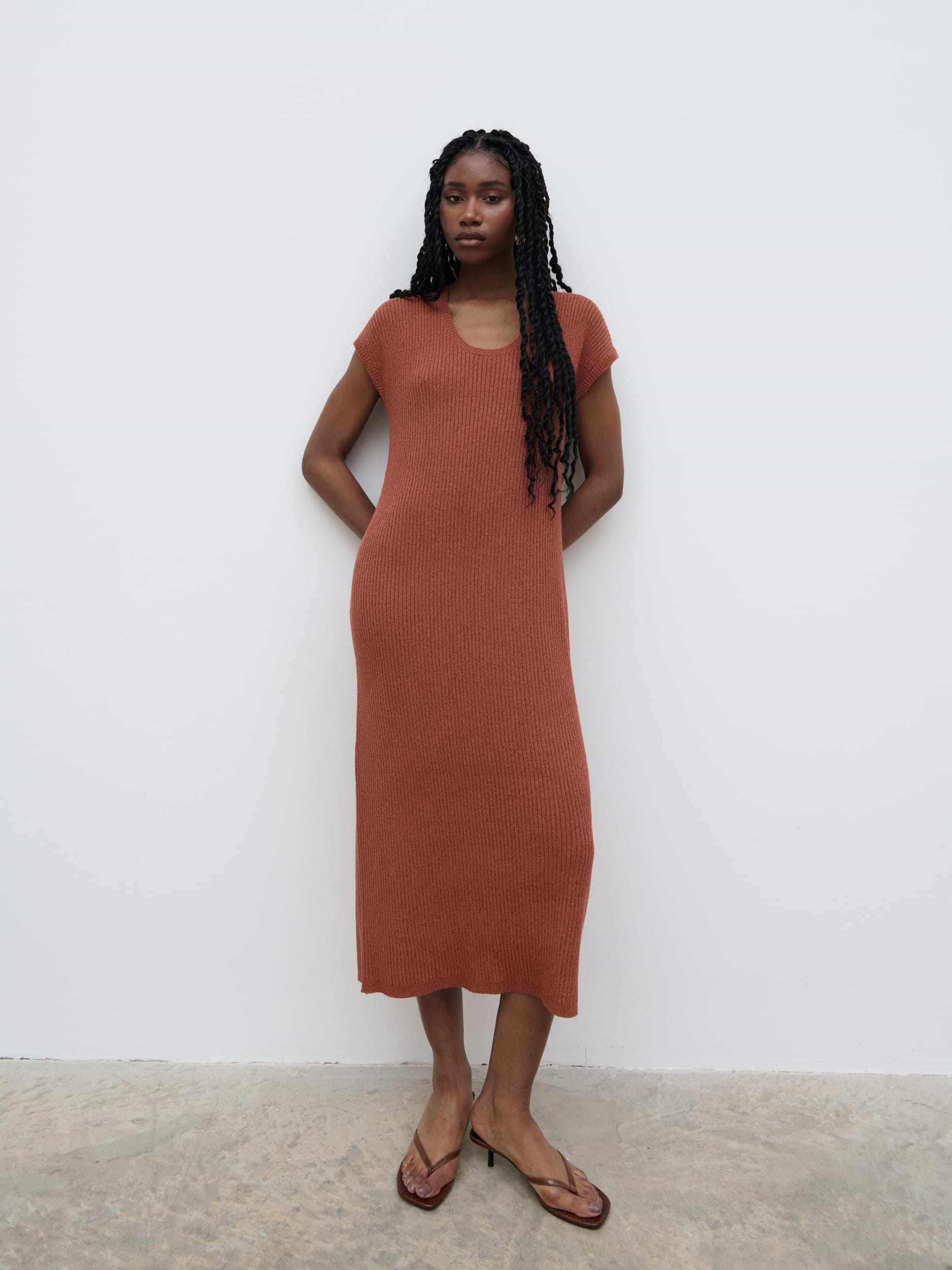 Rose Knit Midaxi Dress - Rosewood