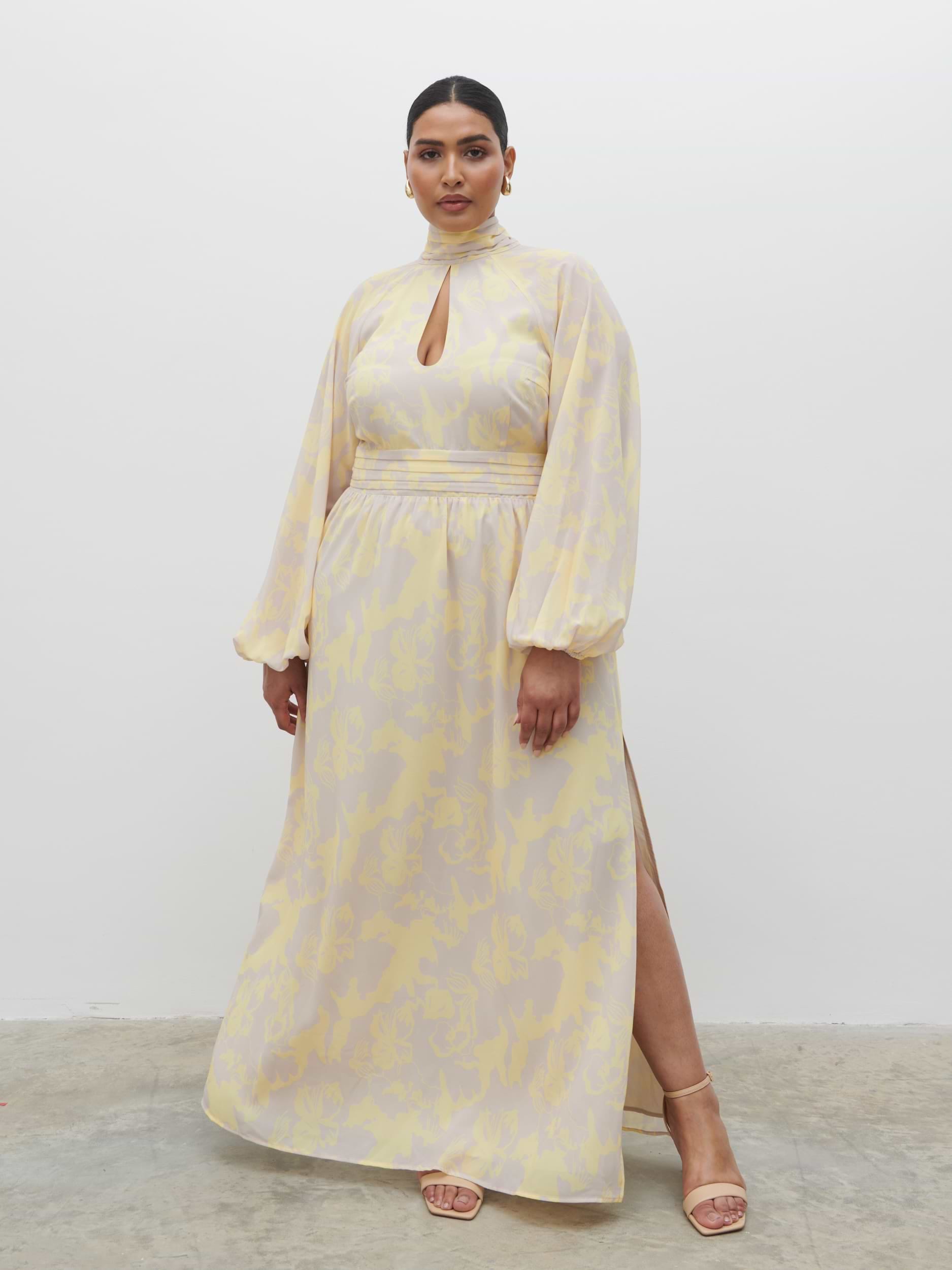 Steph Keyhole Maxi Dress Curve - Lemon and Beige Floral