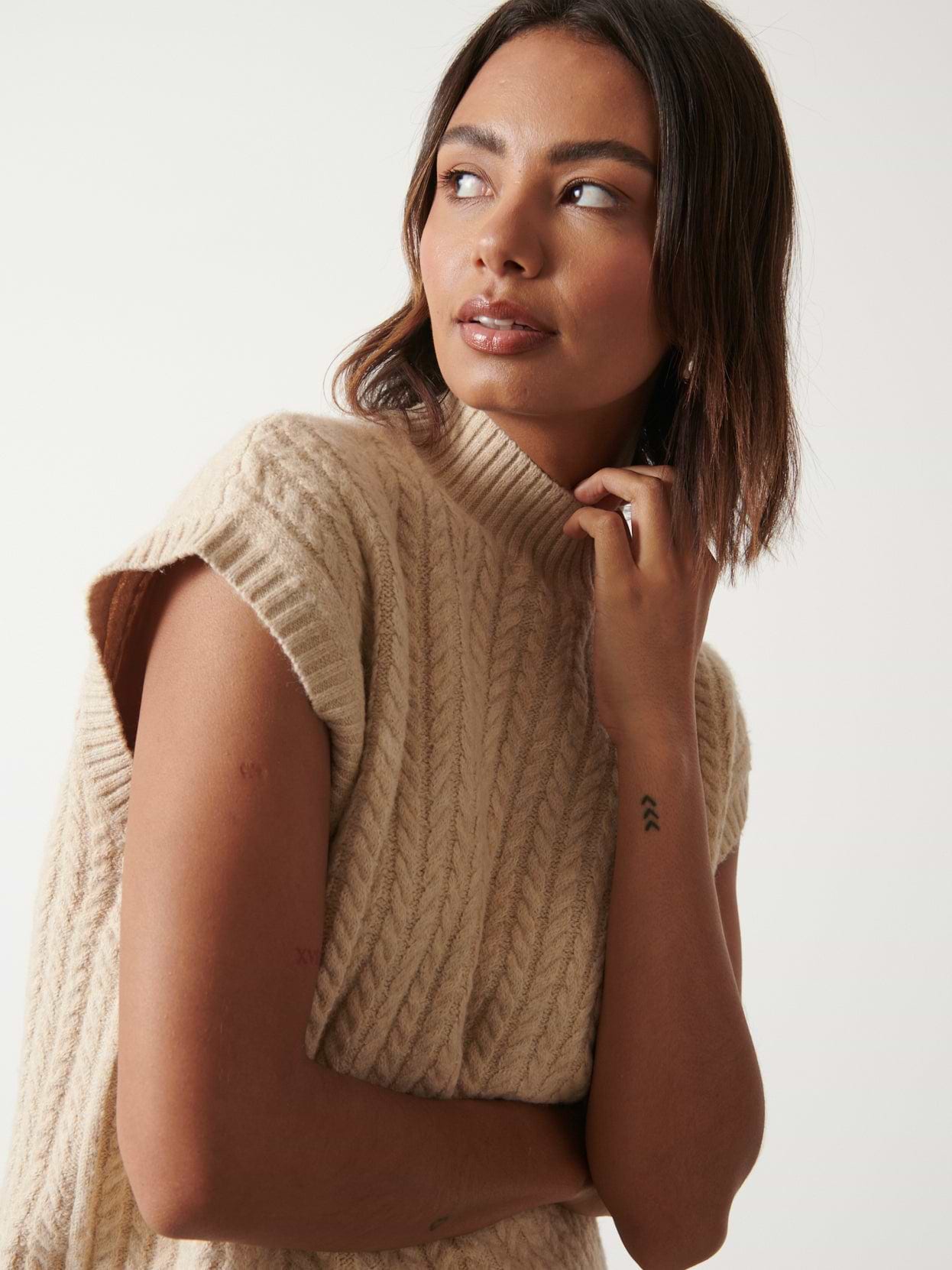Stevie Boxy Sleeveless Jumper - Oatmeal