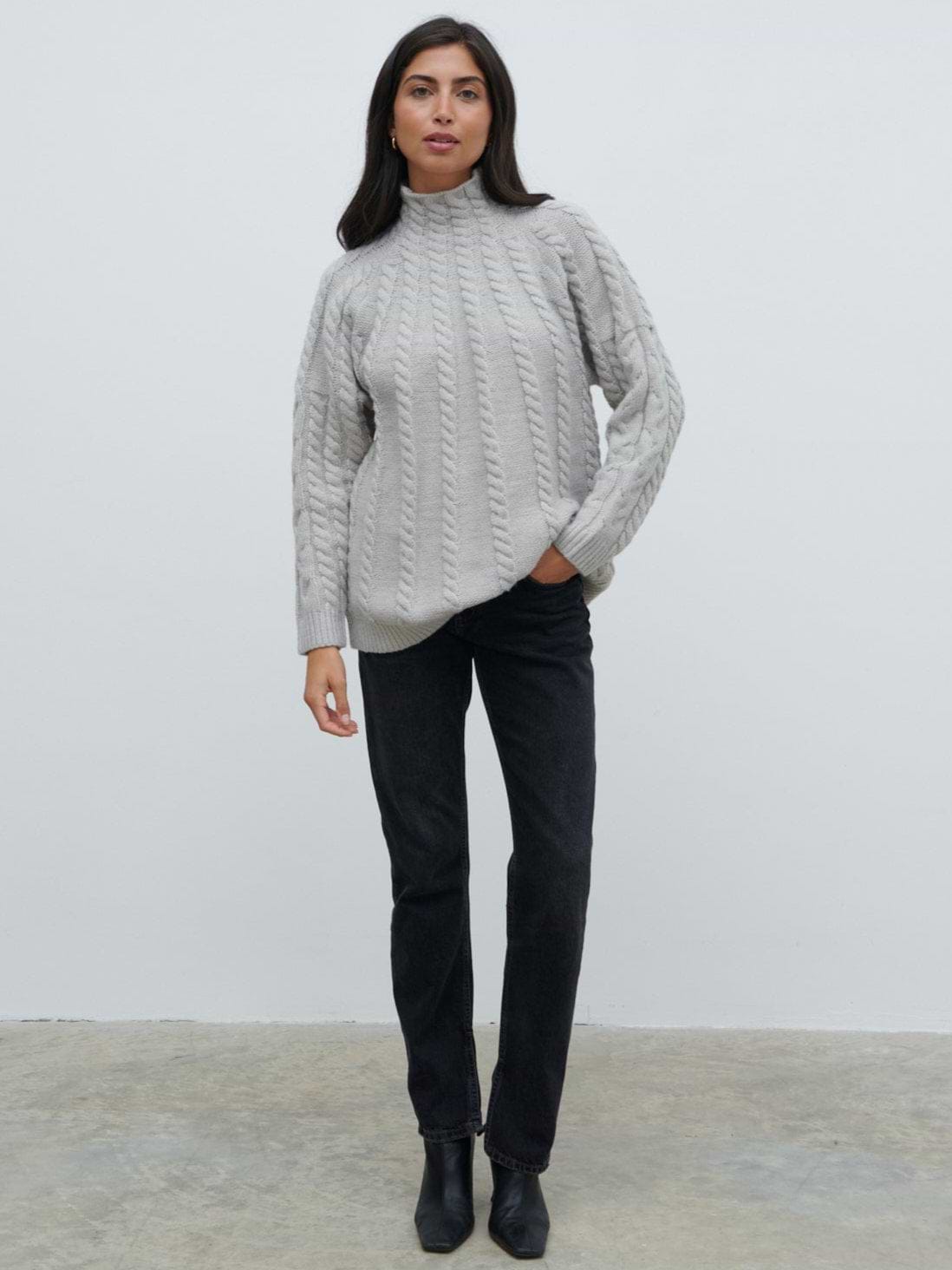 Tam Cable Knit High Neck Jumper - Grey