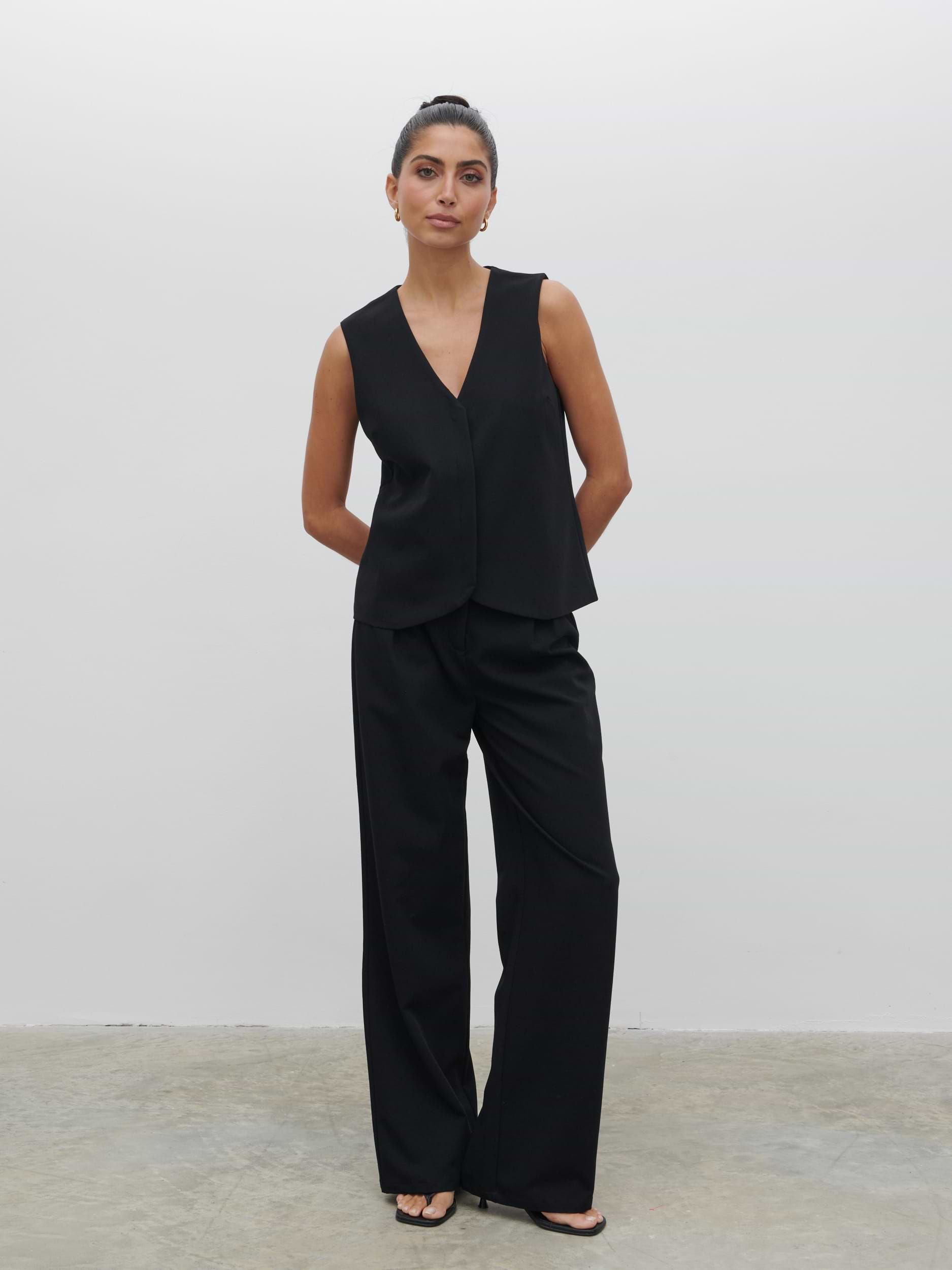Taya Tailored Waistcoat - Black
