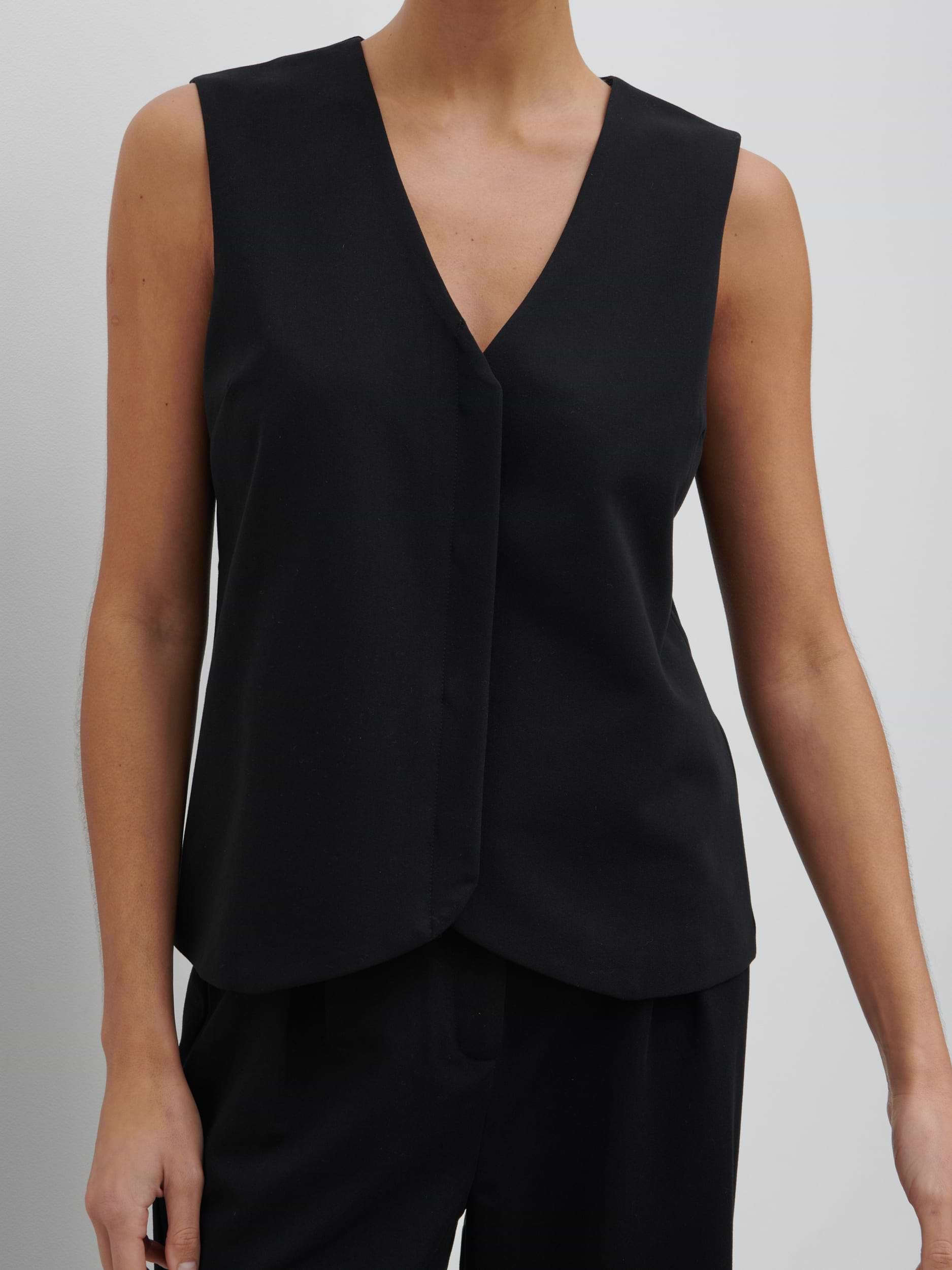 Taya Tailored Waistcoat - Black