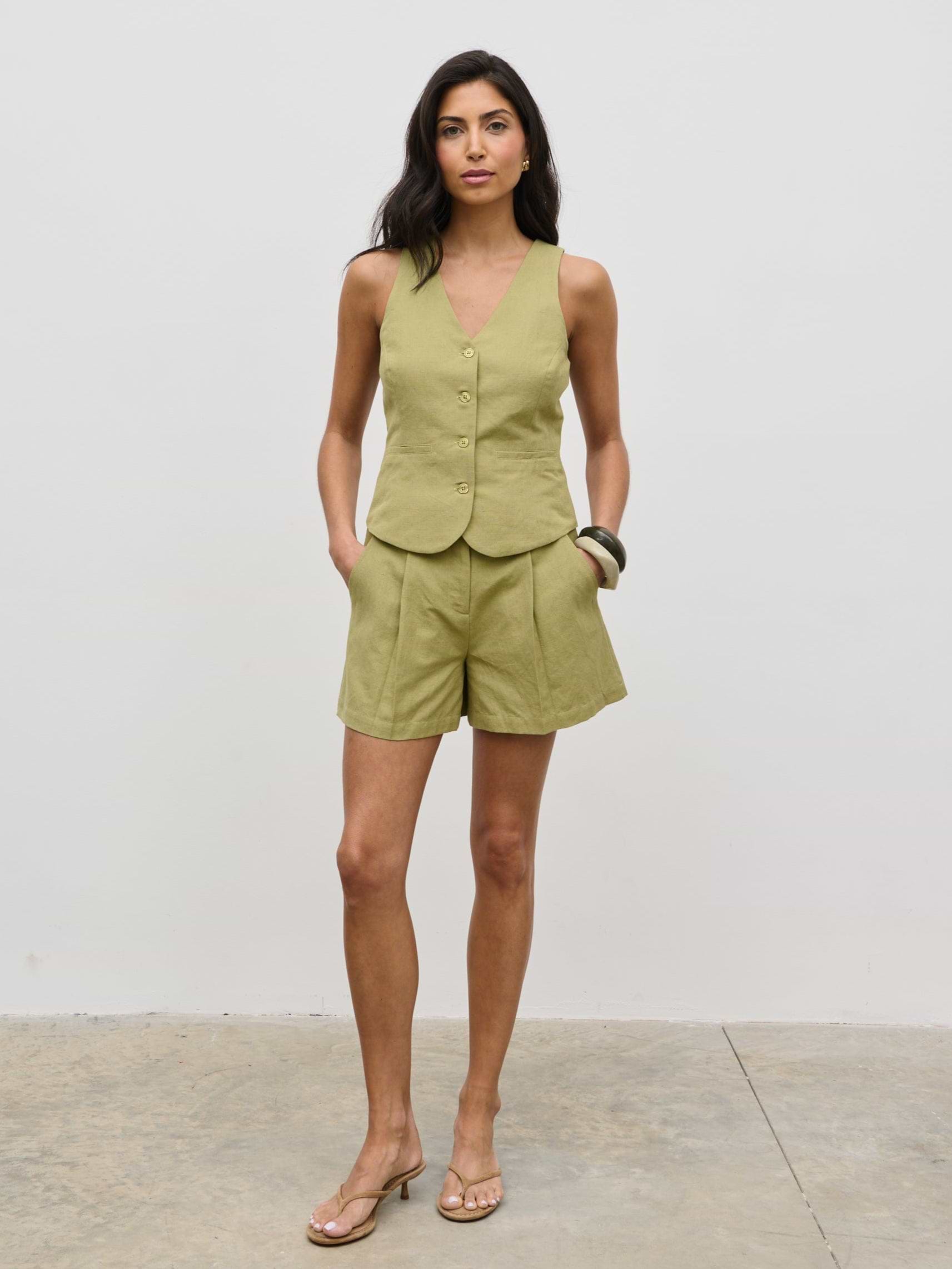 Thali Linen Shorts - Olive