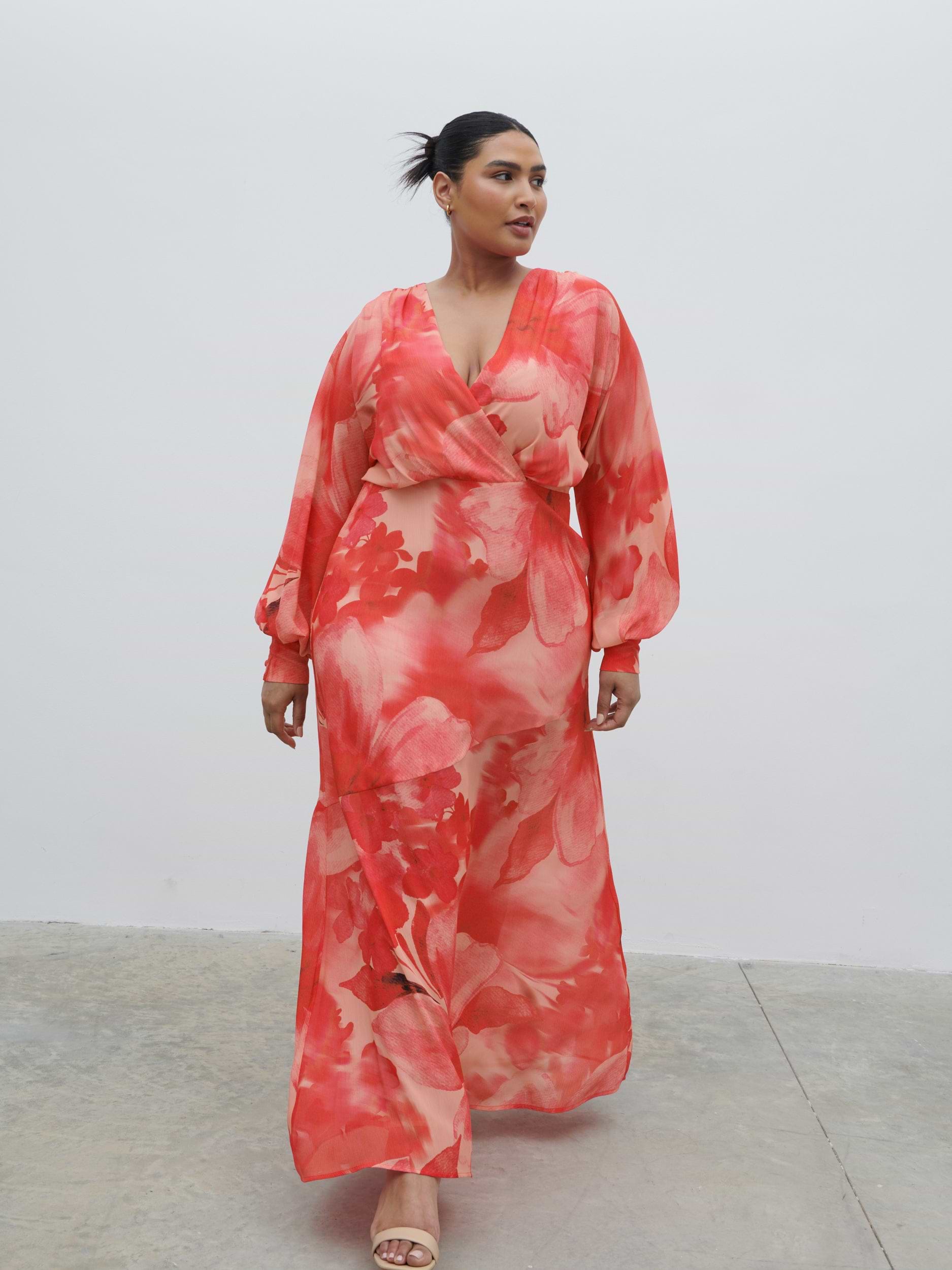 Theia Batwing Maxi Dress Curve - Pink Large Scale Floral