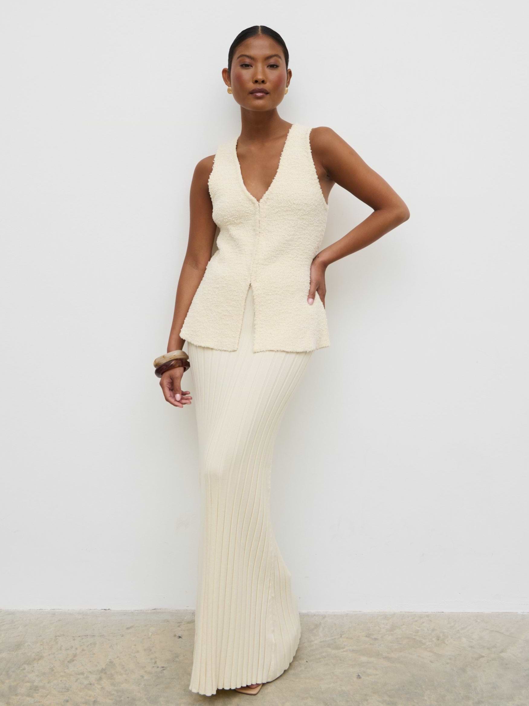 Alma Pleated Knit Maxi Skirt - Cream