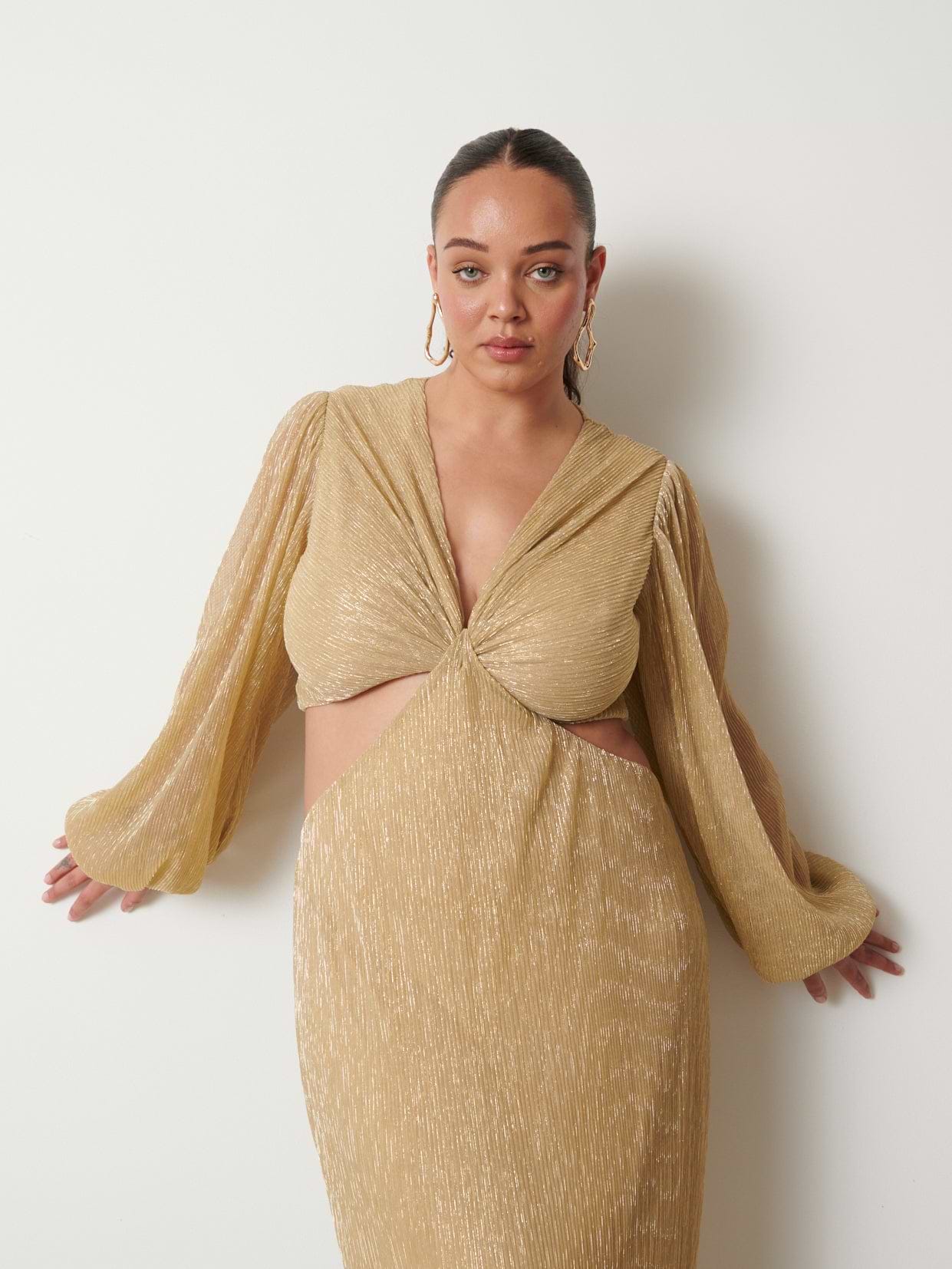 Zaya Plisse Metallic Maxi Dress Curve - Metallic Gold