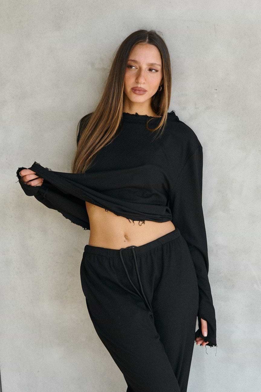 בגדי ספורט נשים