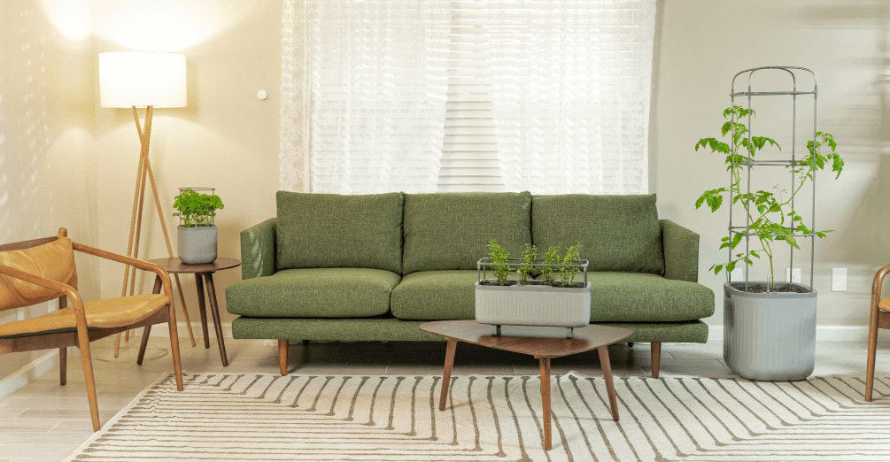 Photo Gallery Planter Wall Mount Kit Image5 Mobile | Vego Garden