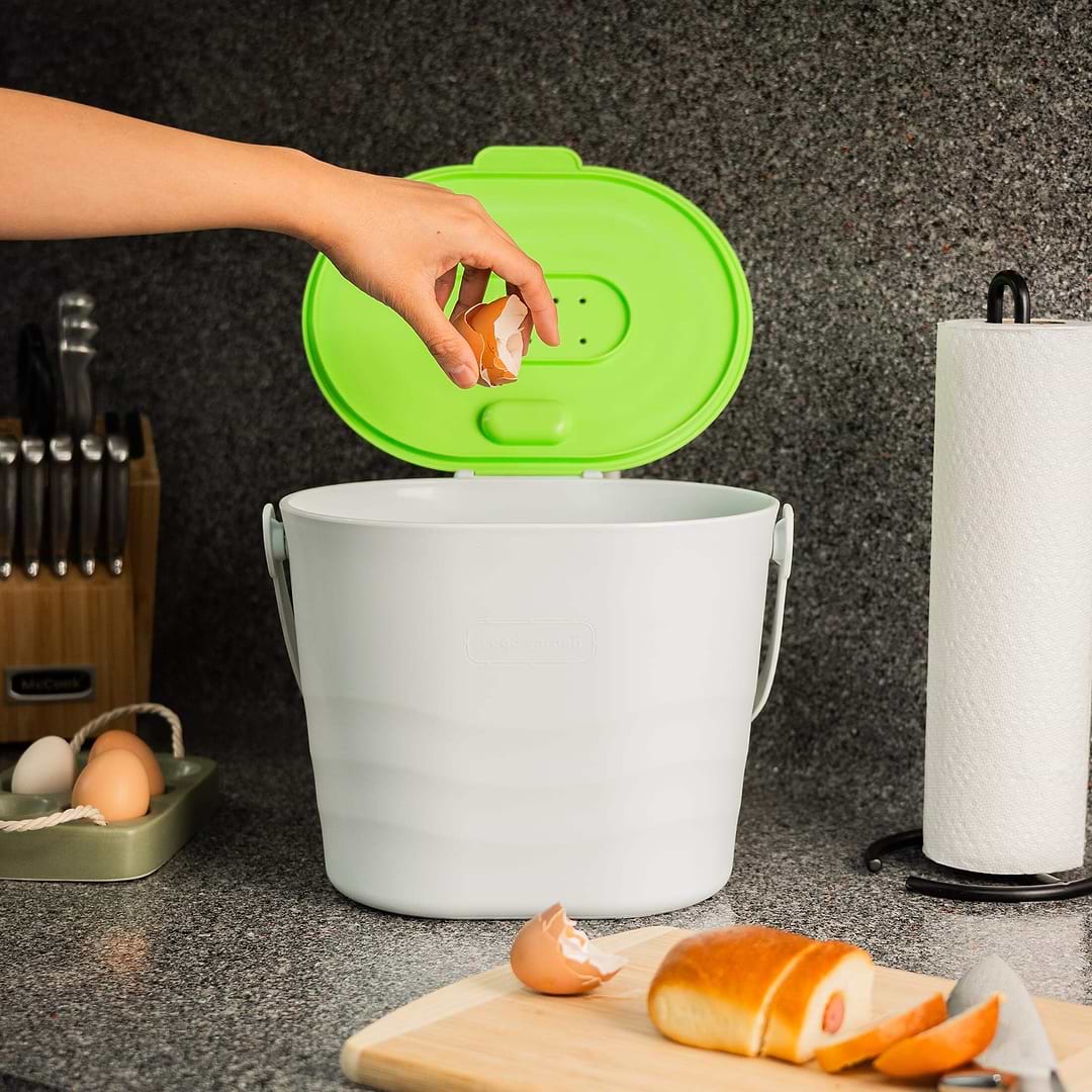 Vego Compost Caddy: Easy Kitchen-to-Garden Composting