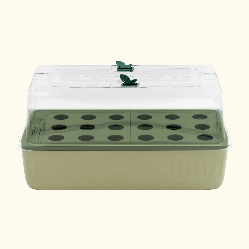 plastic planter with lid EZ Leafy Planter