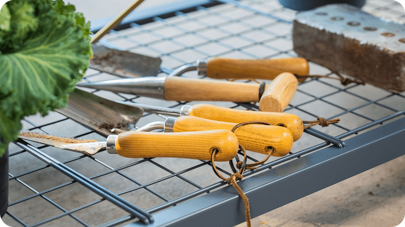 Smart Storage,
Effortless Gardening