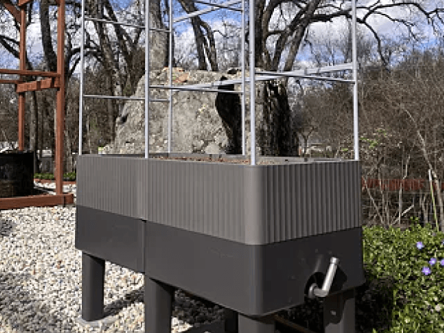 Vego garden beds
