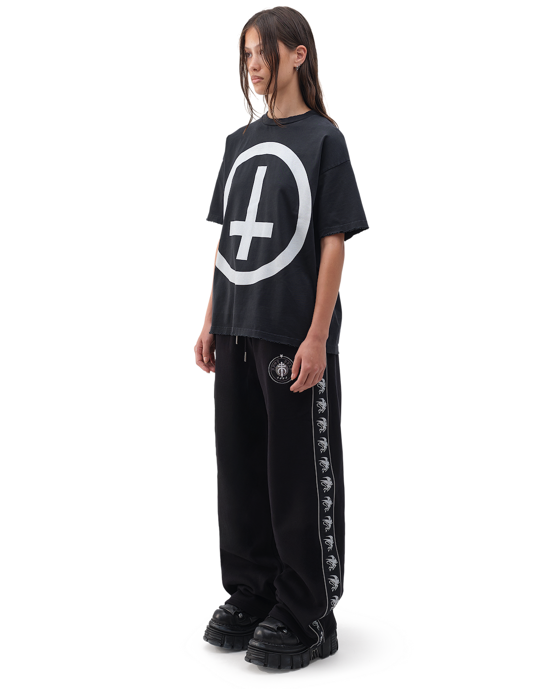 Drop Dead Idol Ecom -- Woman