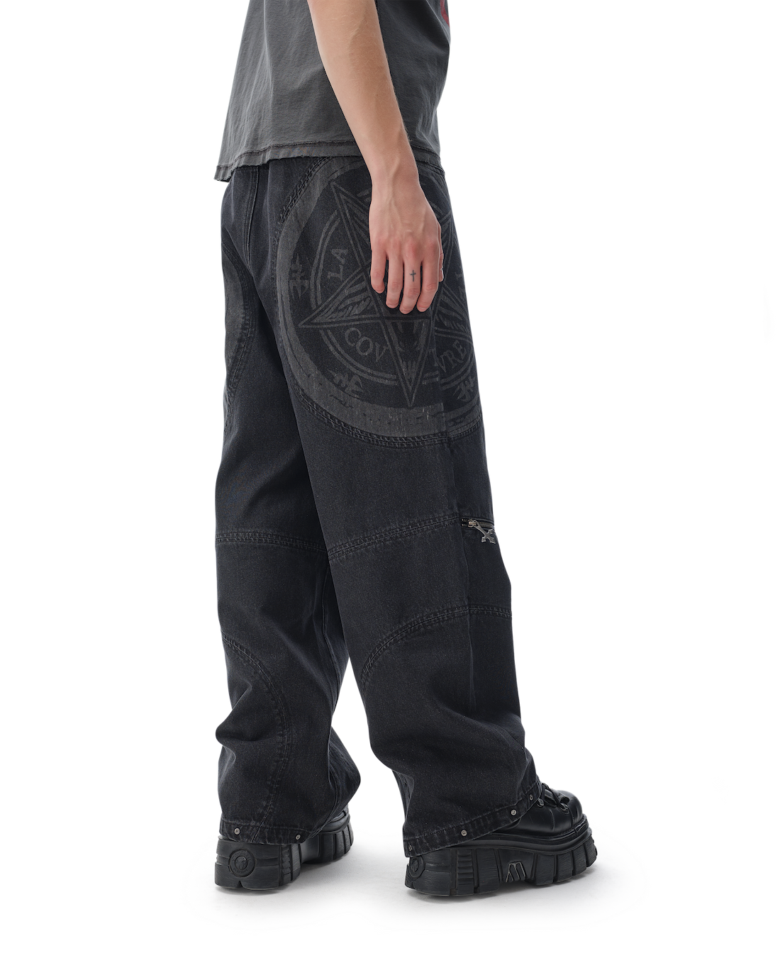 Drop Dead Ritual Ecom -- Man