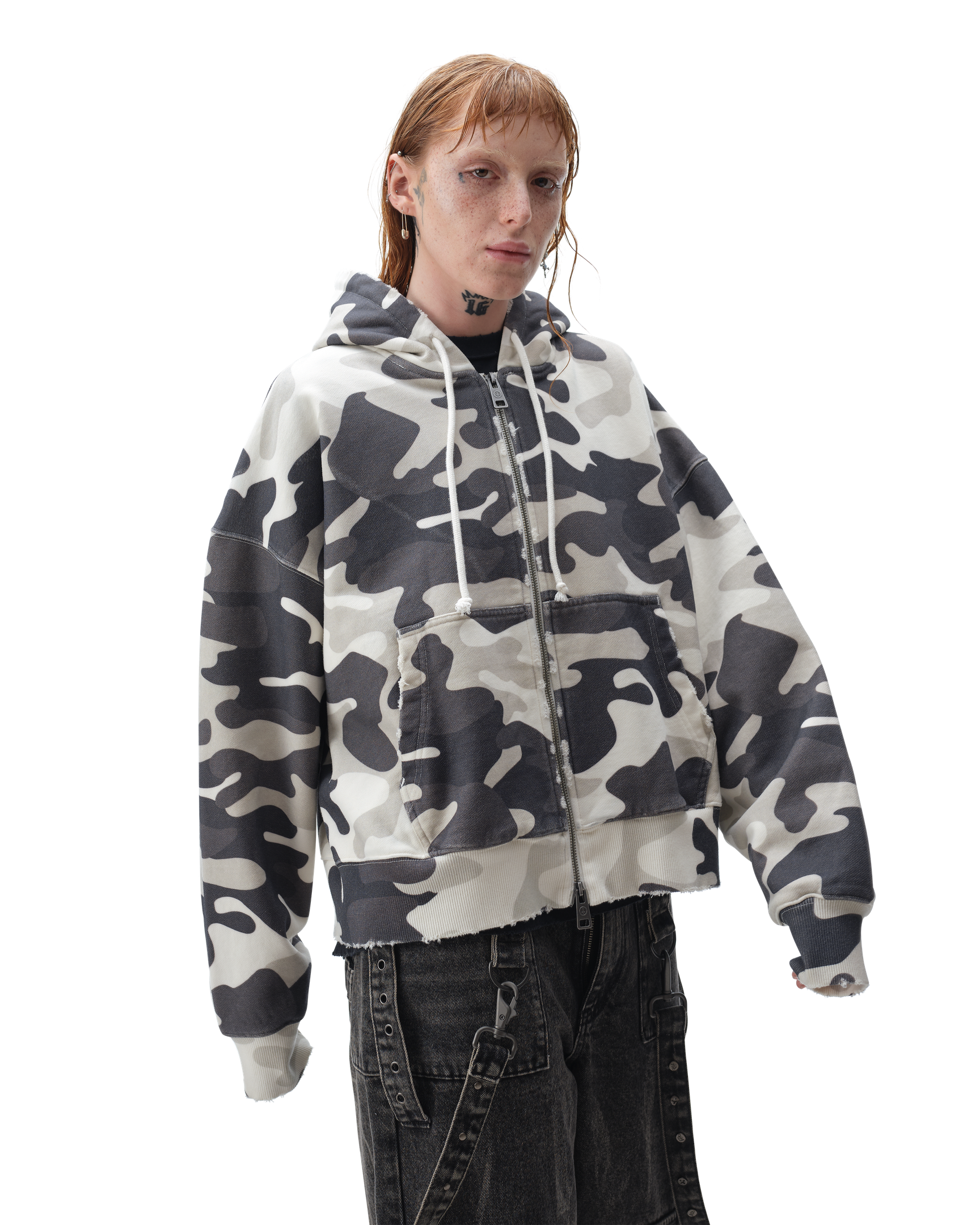 Female_Snowjob_3.png?v=1769618841