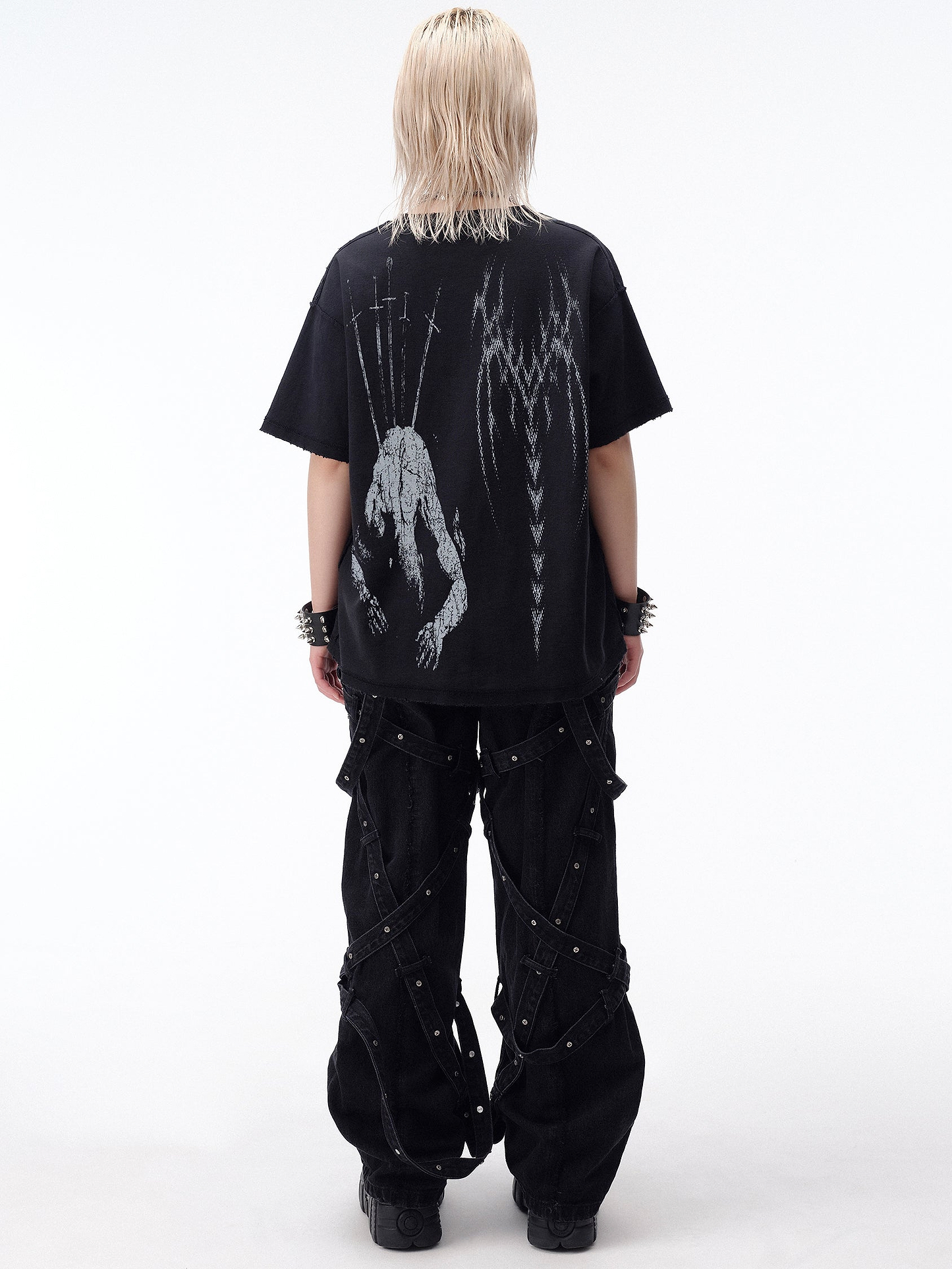 Drop Dead Tainted Ecom -- Woman