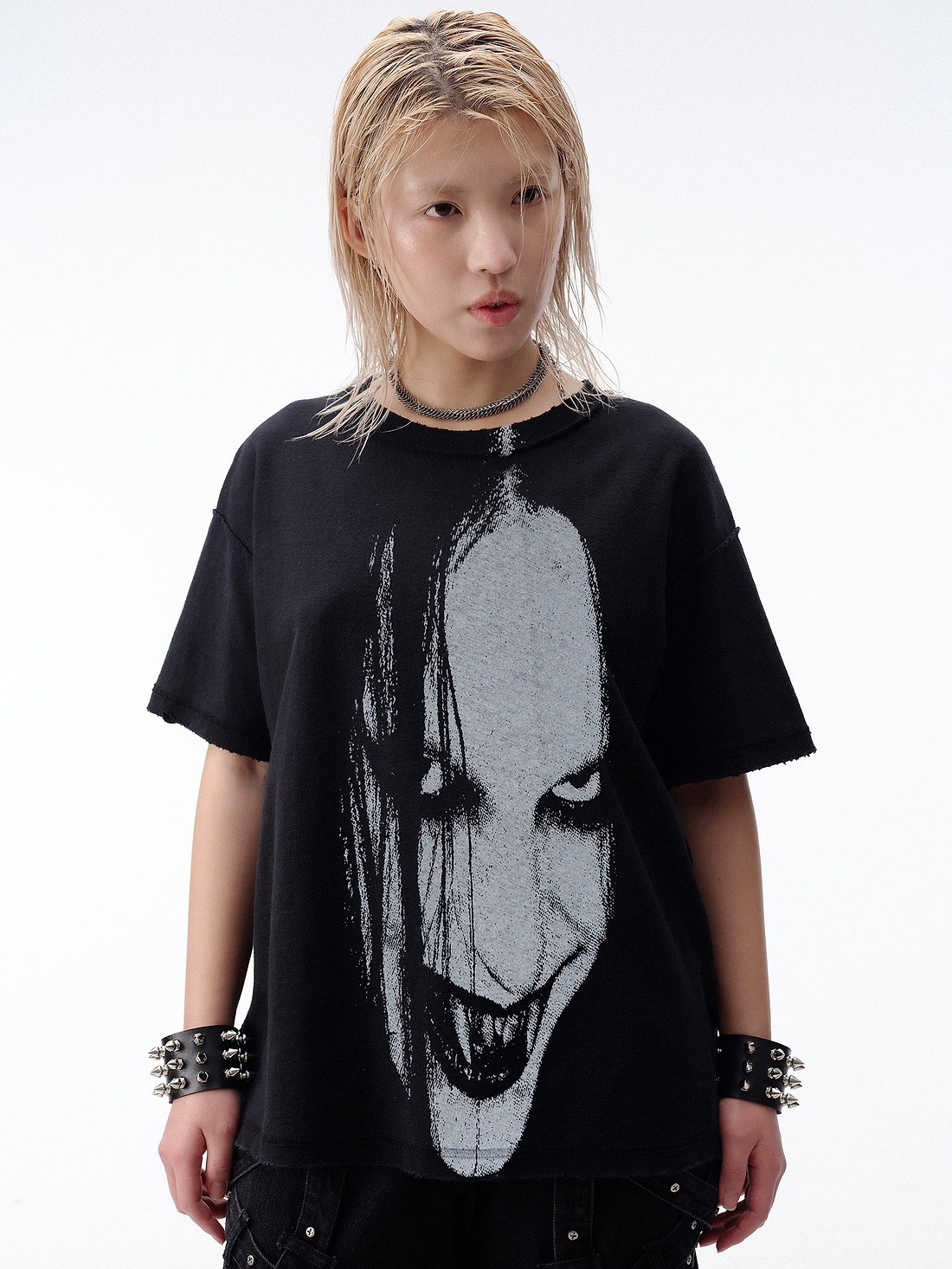 Drop Dead Tainted Ecom -- Woman