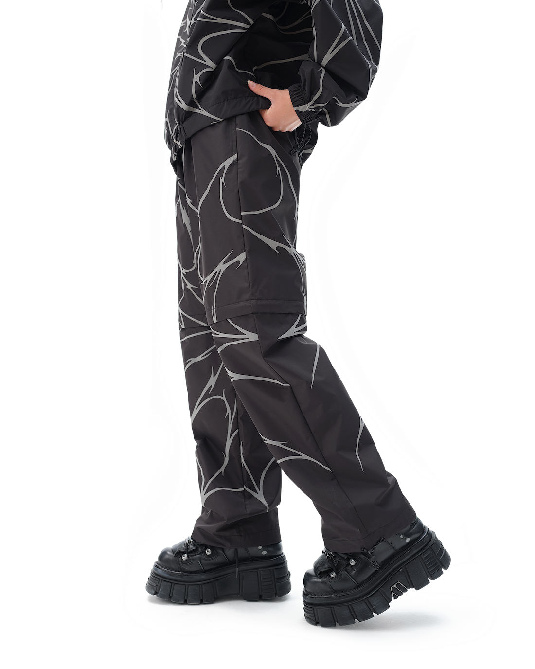 Drop Dead Venom Ecom -- Woman