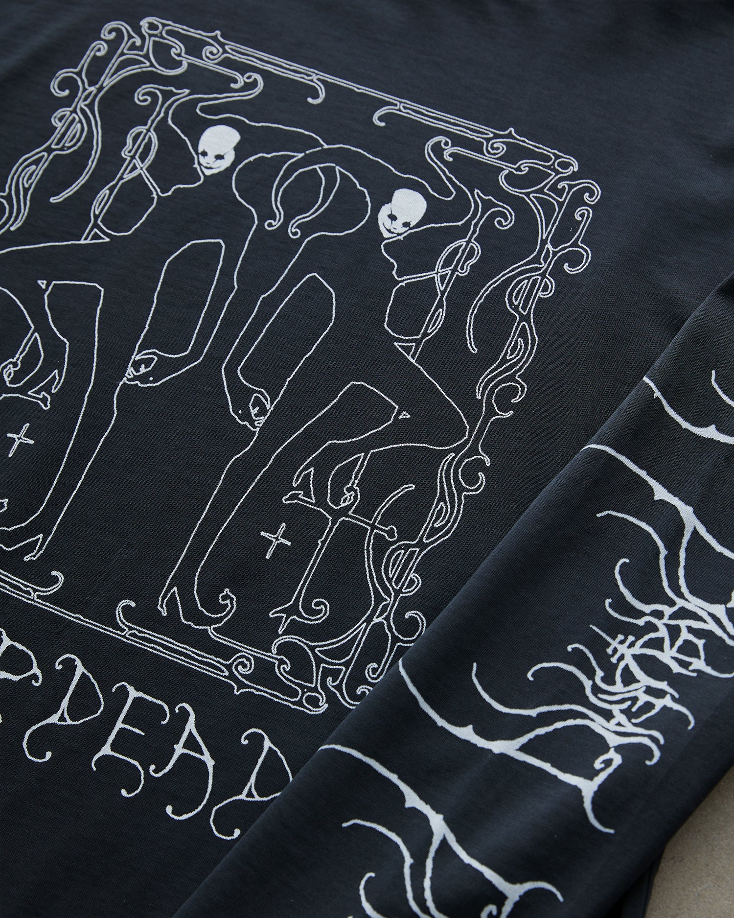 Cicero Longsleeve T-Shirt