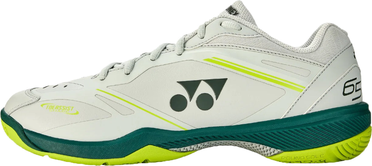 The Yonex Power Cushion 65Z4 Viktor Axelsen Men’s Badminton Shoes in white and lime are designed for badminton or indoor courts, featuring the Yonex logo and signature model details.