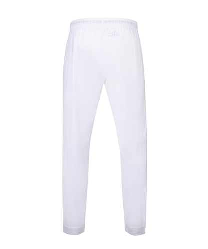 The Babolat Play Men's Badminton Pants in white feature a minimalist design with an elastic waistband, shown from the back. Crafted from four-way stretch fabric, they provide a lightweight feel and timeless style, making them ideal for both on-court performance and casual occasions.