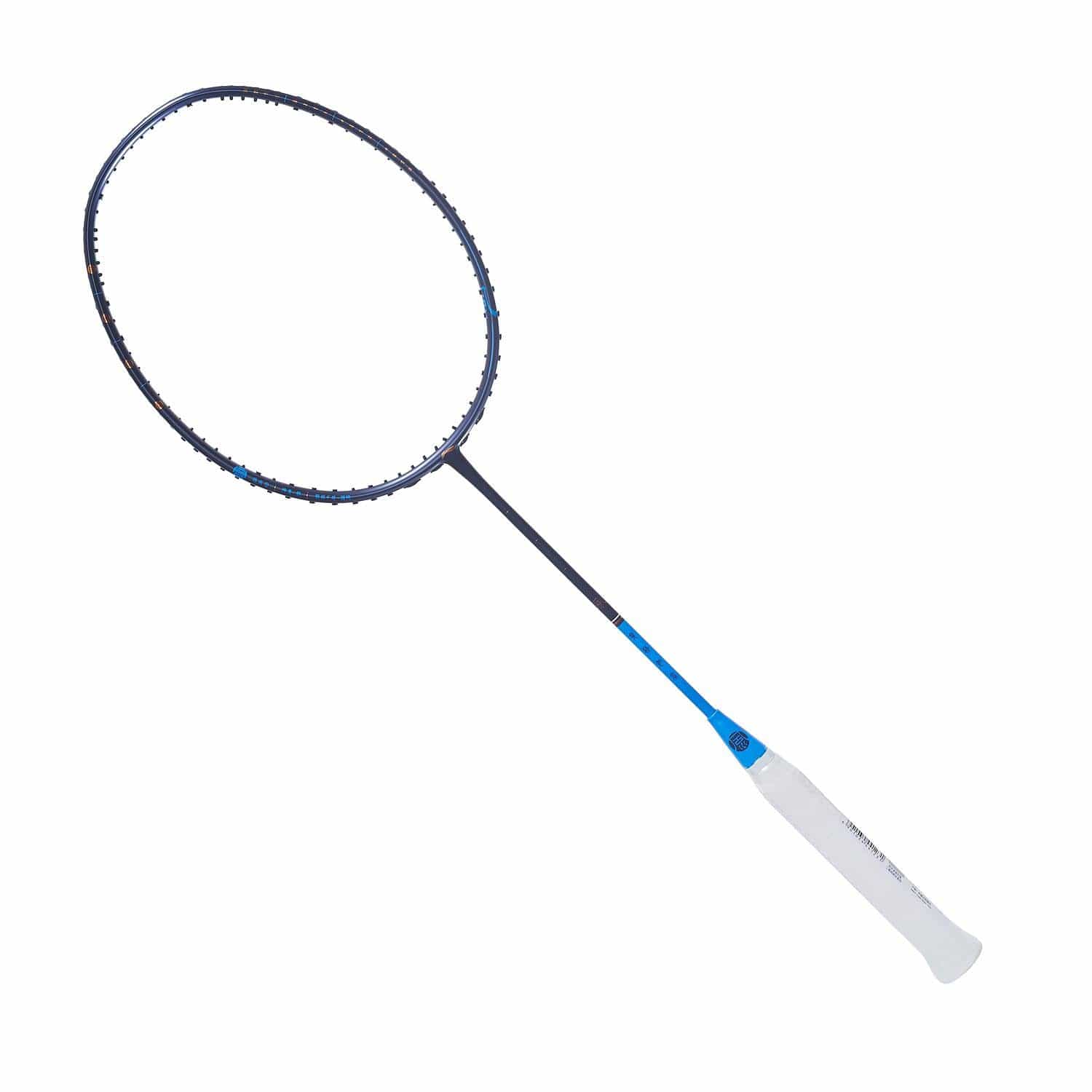 The Li-Ning Limited Edition 'Wind' 4U Badminton Racket Box Set - Black / Blue features a striking black and blue design, complete with a white grip handle. Its carefully crafted strings and streamlined look make it an ideal choice for mastering the art of war on the badminton court.