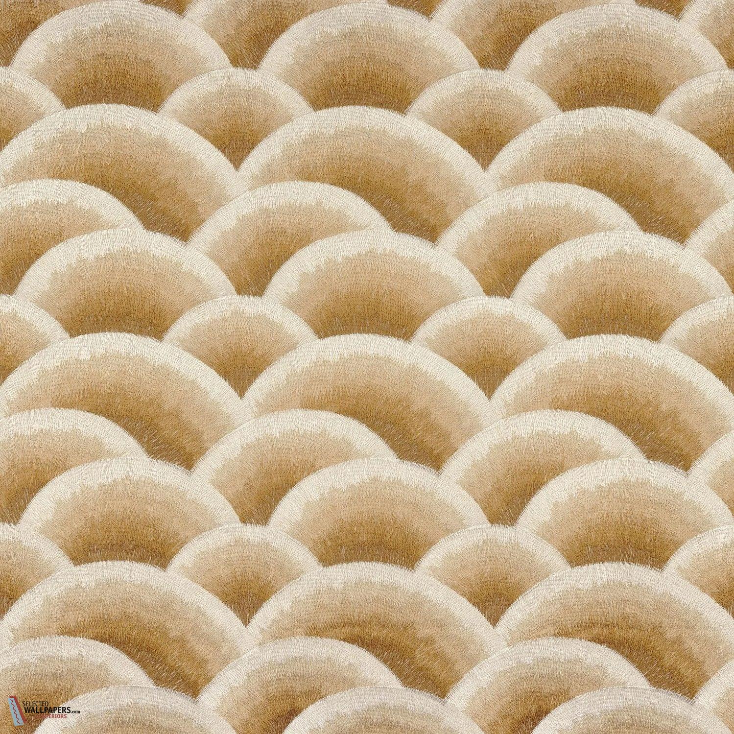 Arcus stof-Casamance-Ambre-Meter (M1)-Selected Wallpapers-Interiors