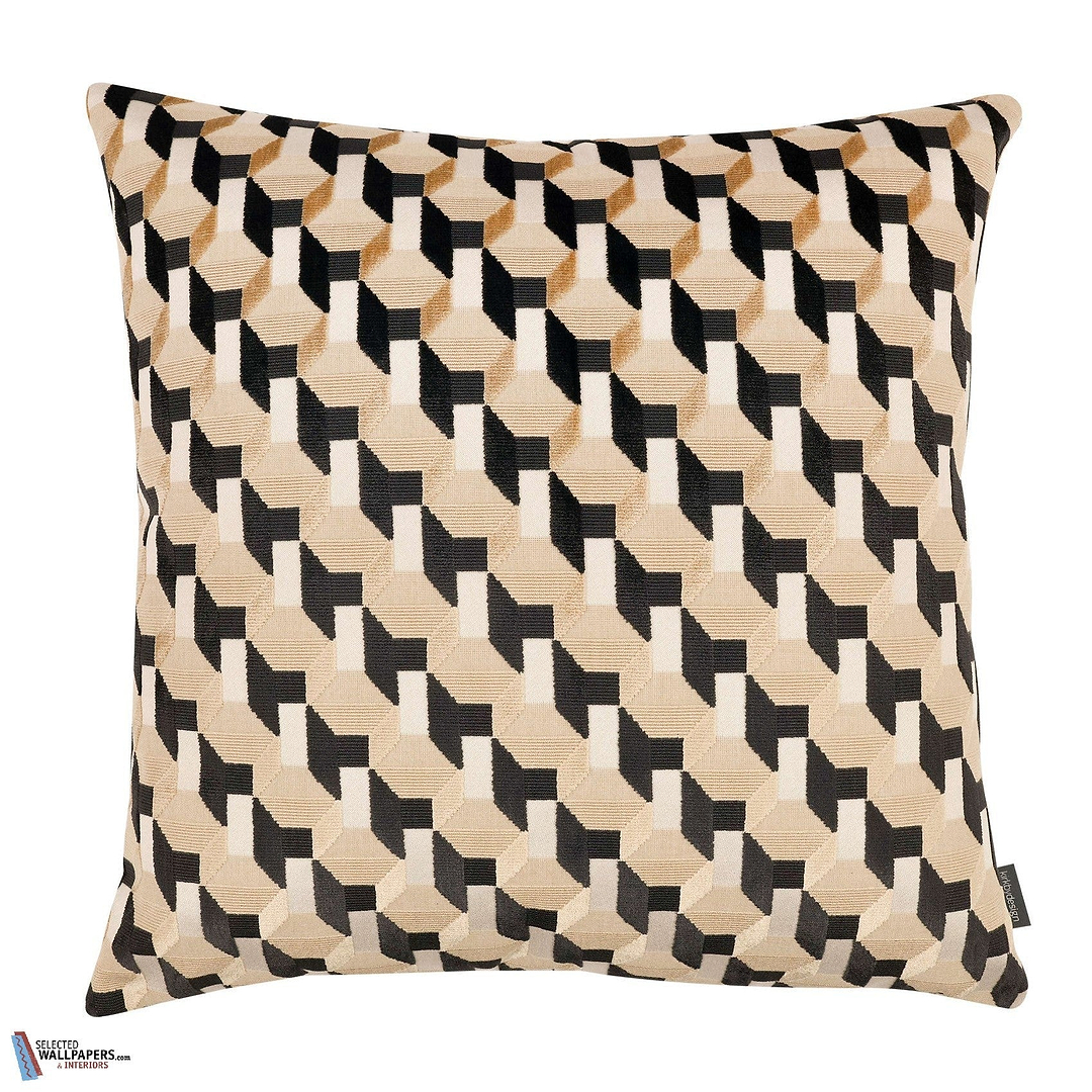 Cubic Kussen-Kirkby Design-Kissen-Cushion-Monochrome-60 x 60 cm-Selected Interiors