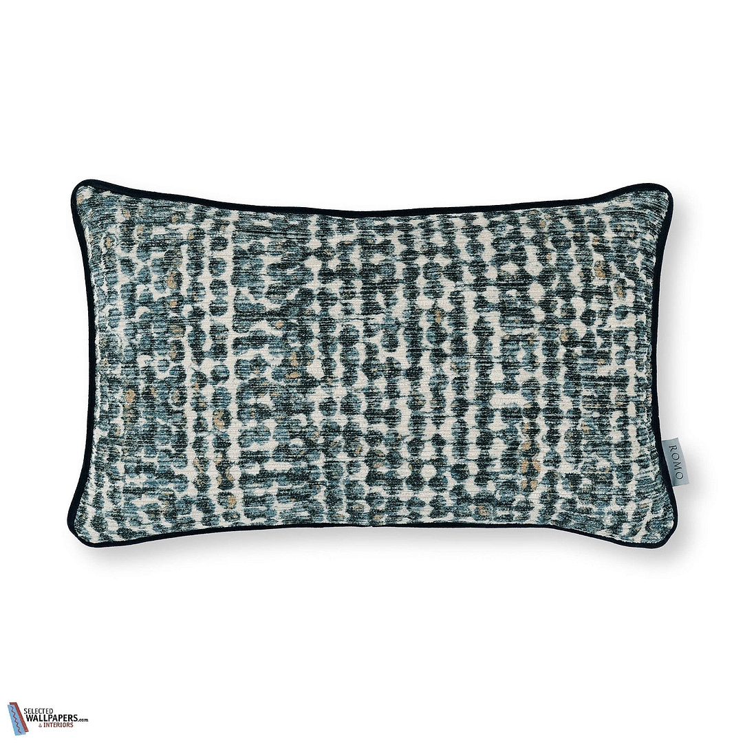Ezri Kussen-Kussen-Romo-Kissen-Cushion-Danube-50 x 30 cm-Selected Interiors