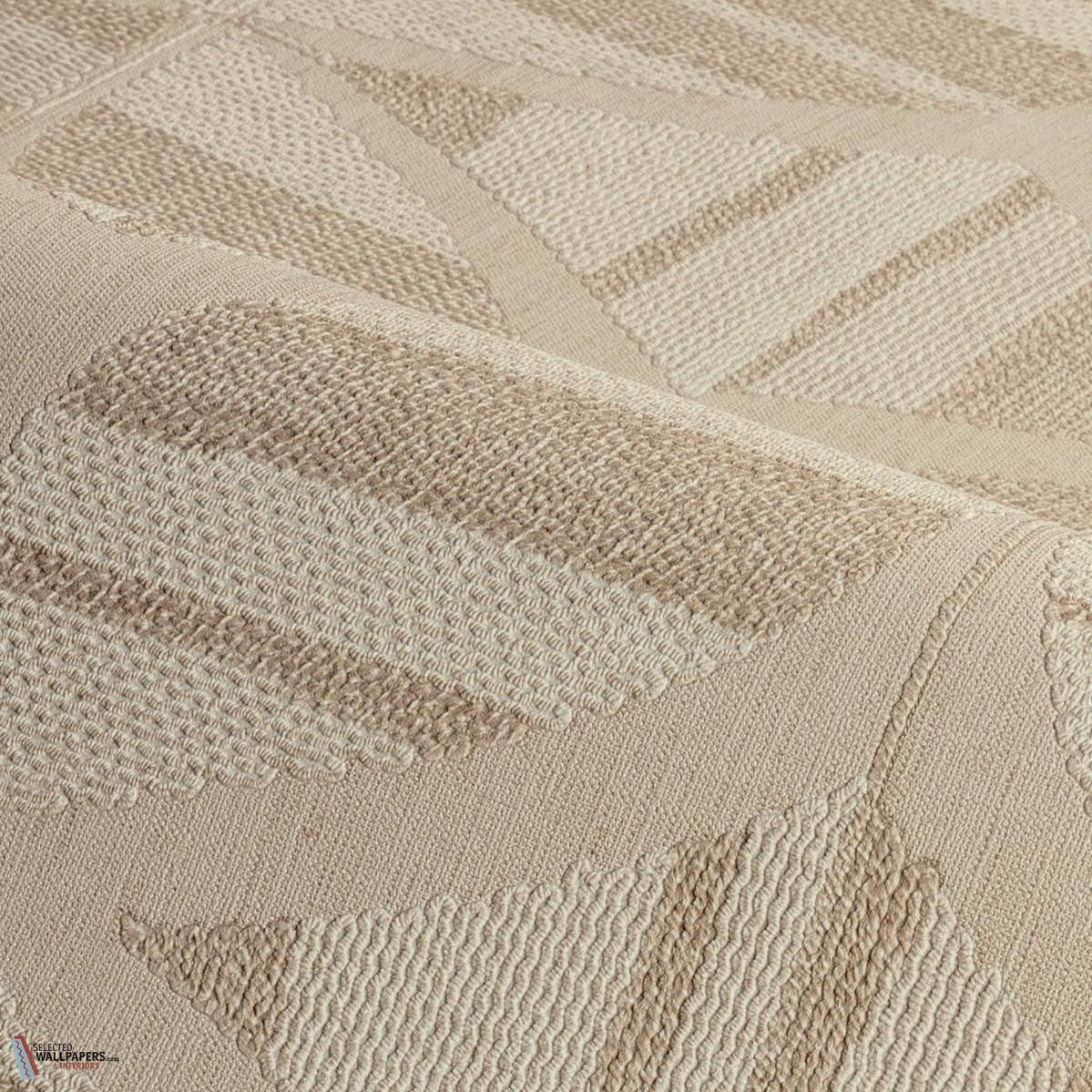 Filandra behang-Casamance-40-Rol-Selected Wallpapers-Interiors