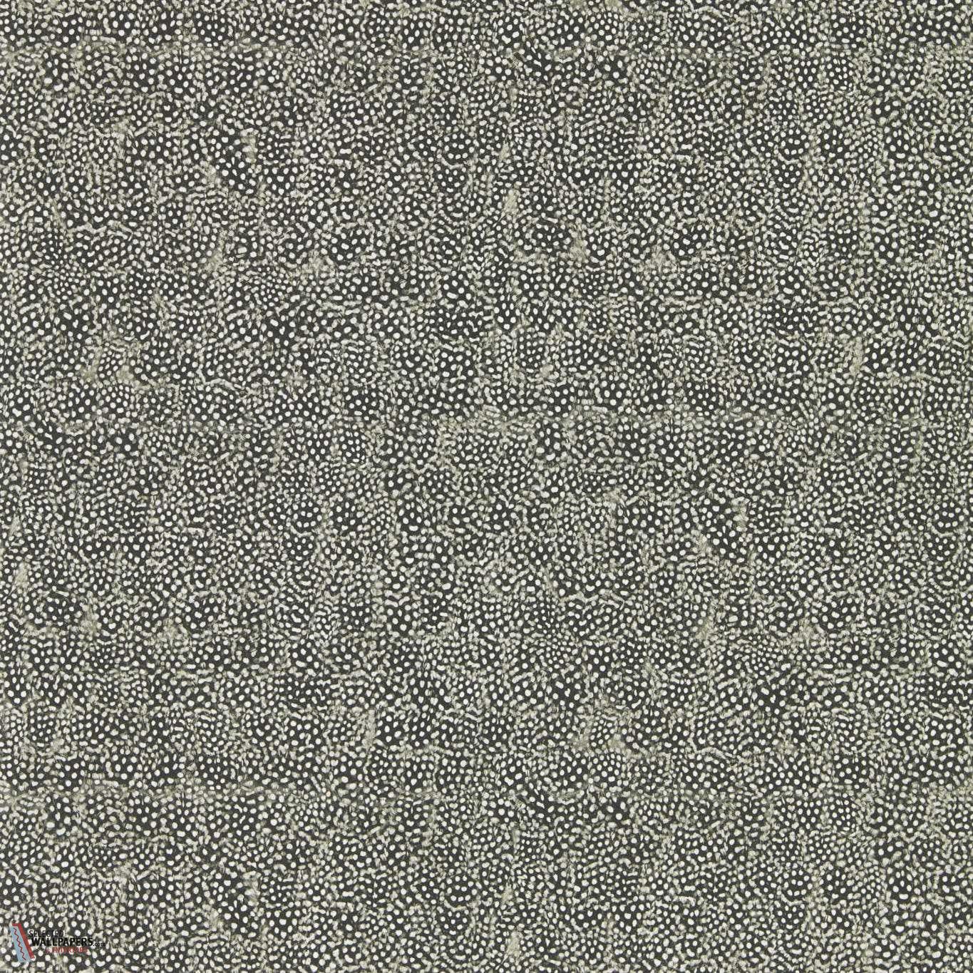 Guinea behang-Zoffany-Charcoal-Rol-Selected Wallpapers-Interiors