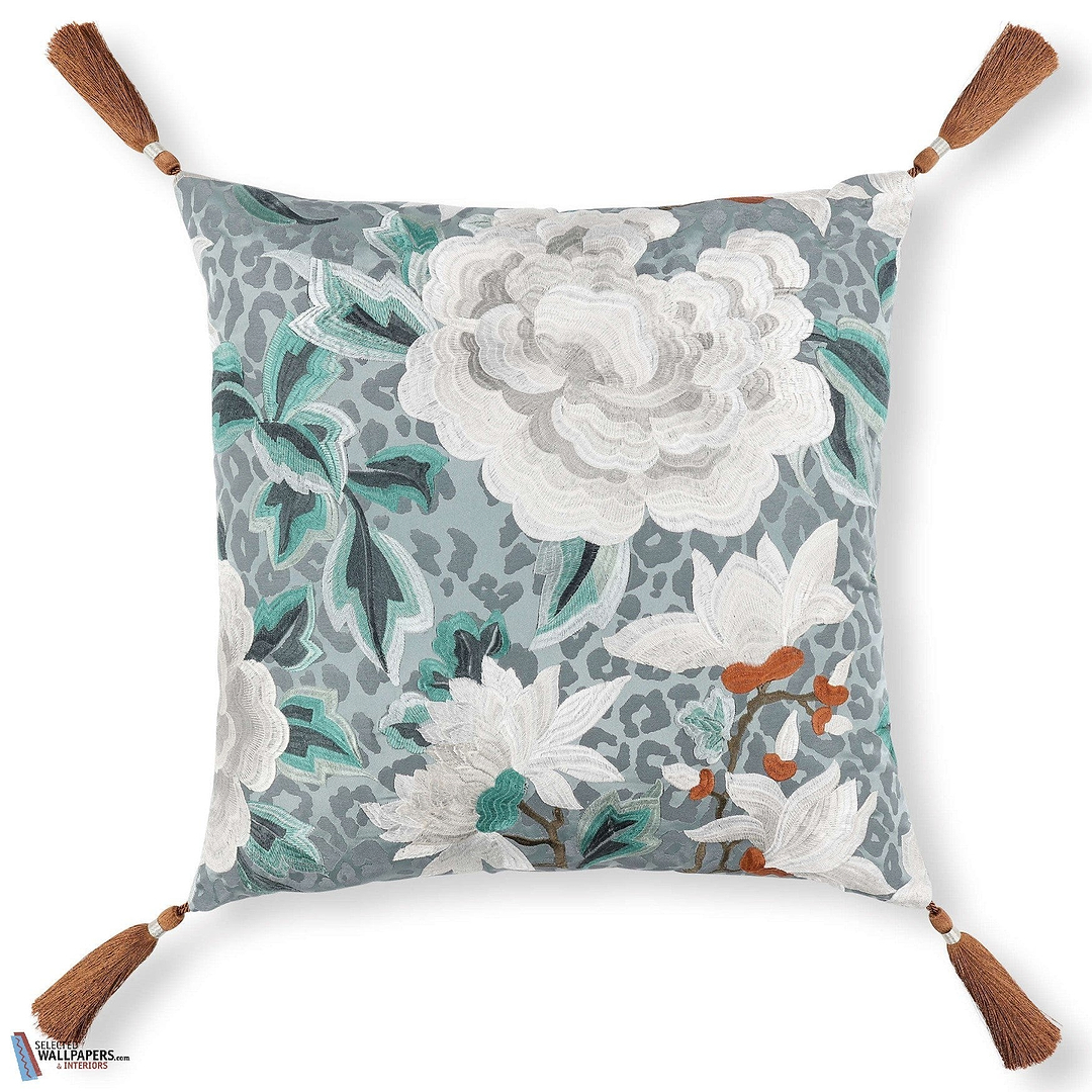 Lavinia Kussen-Kussen-Romo-Kissen-Cushion-Blue Haze-50 x 50 cm-Selected Interiors